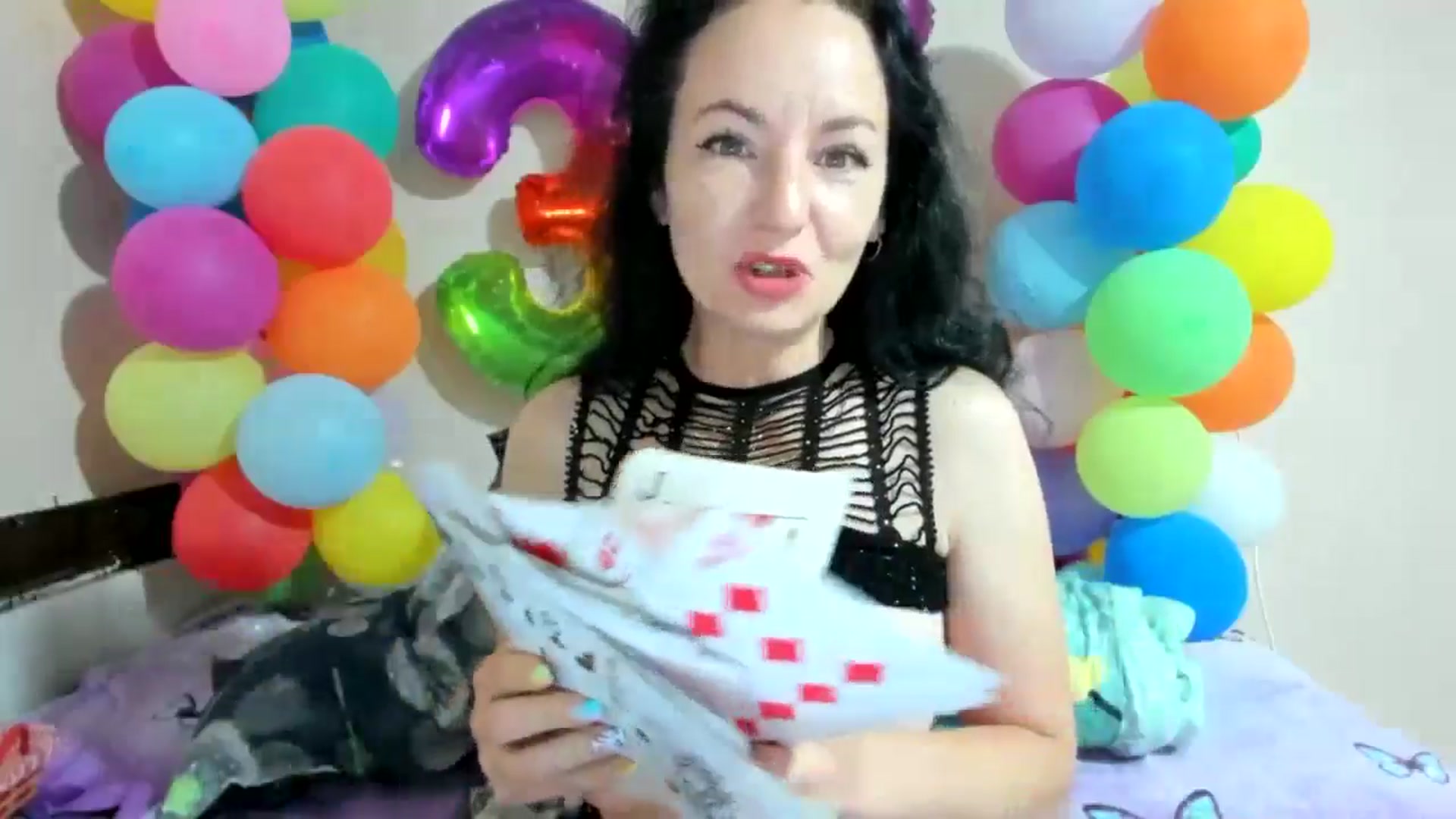 Gallery image thumbnail from elisha4ubbb's myfreecams stream on, 05/25/2024, 03:48 image 3 of 20