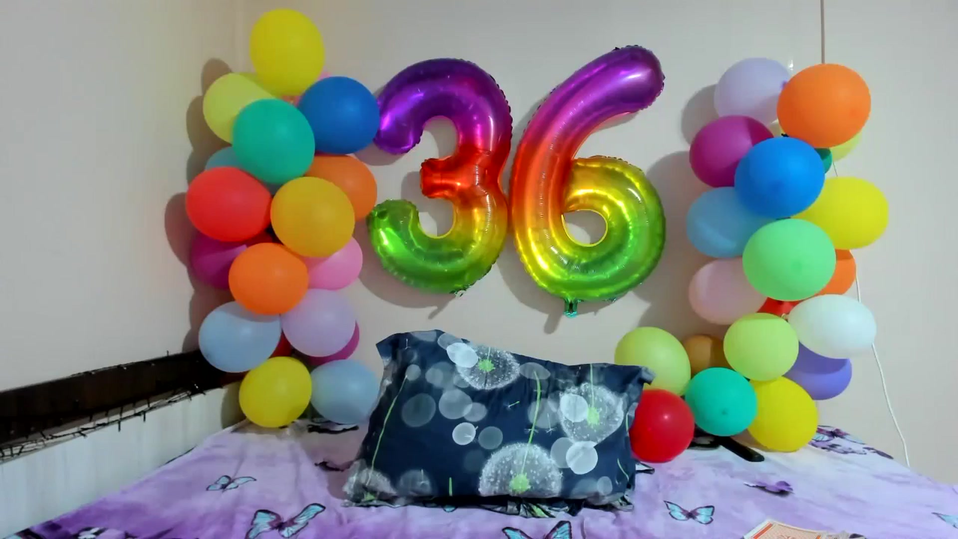 Gallery image thumbnail from elisha4ubbb's myfreecams stream on, 05/30/2024, 04:06 image 10 of 20