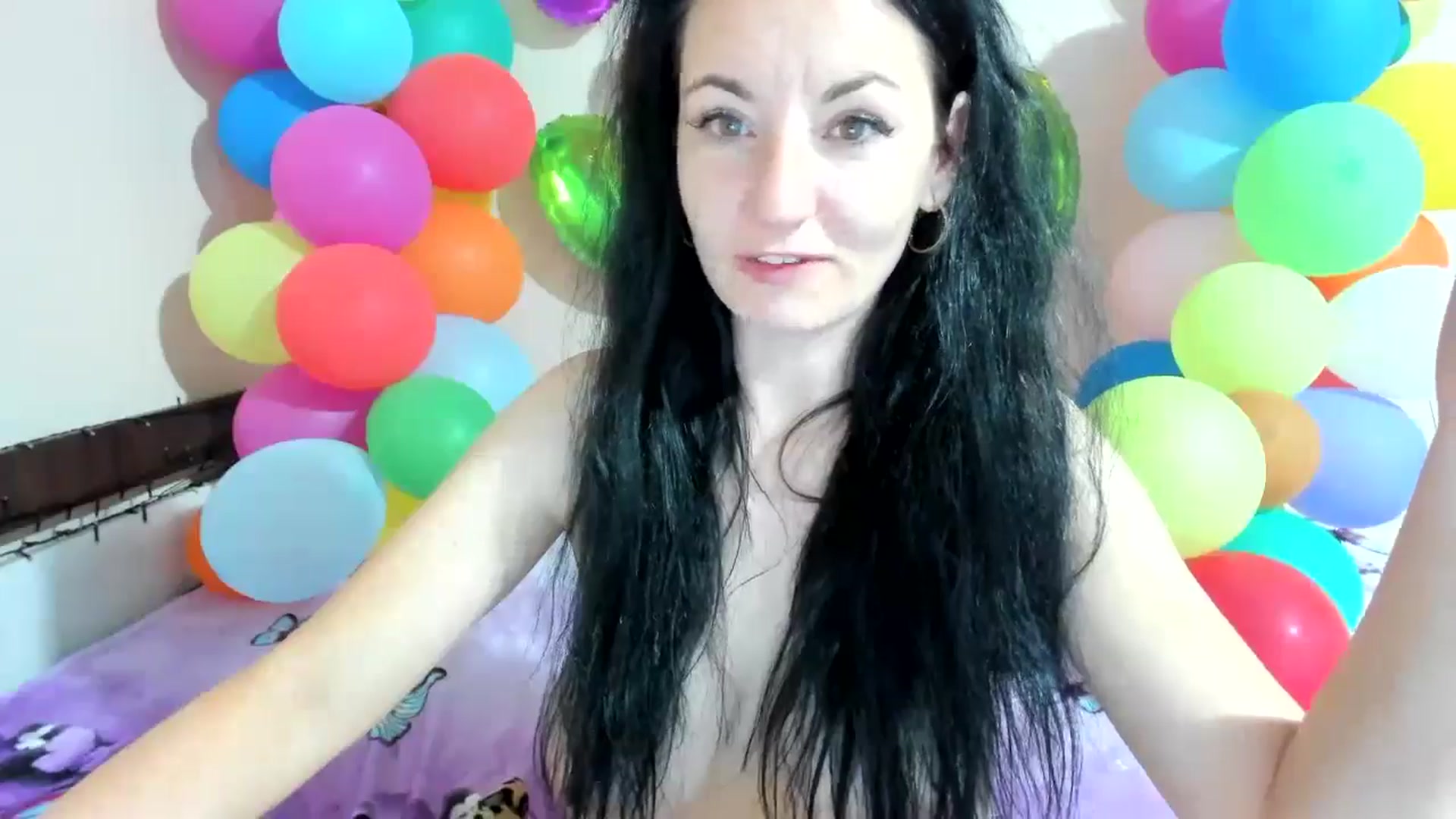 Gallery image thumbnail from elisha4ubbb's myfreecams stream on, 05/30/2024, 04:30 image 20 of 20