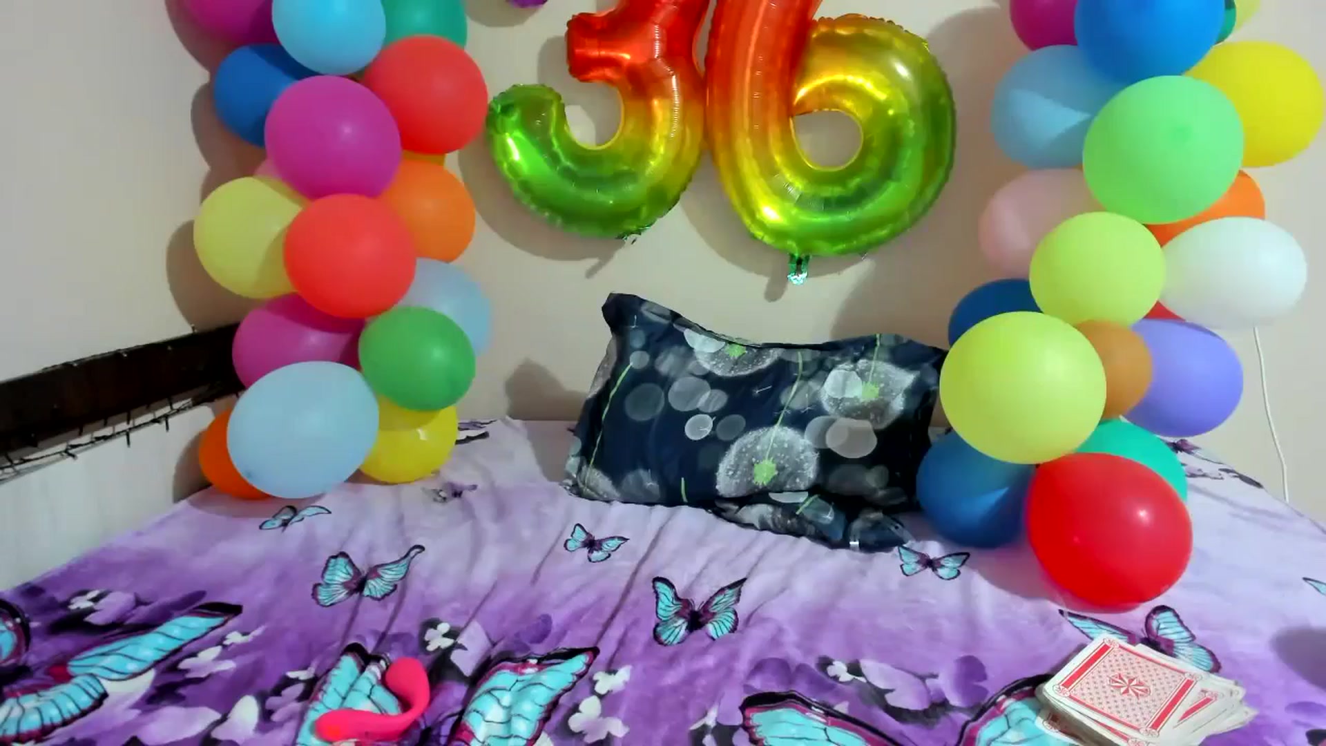 Gallery image thumbnail from elisha4ubbb's myfreecams stream on, 05/30/2024, 04:30 image 10 of 20