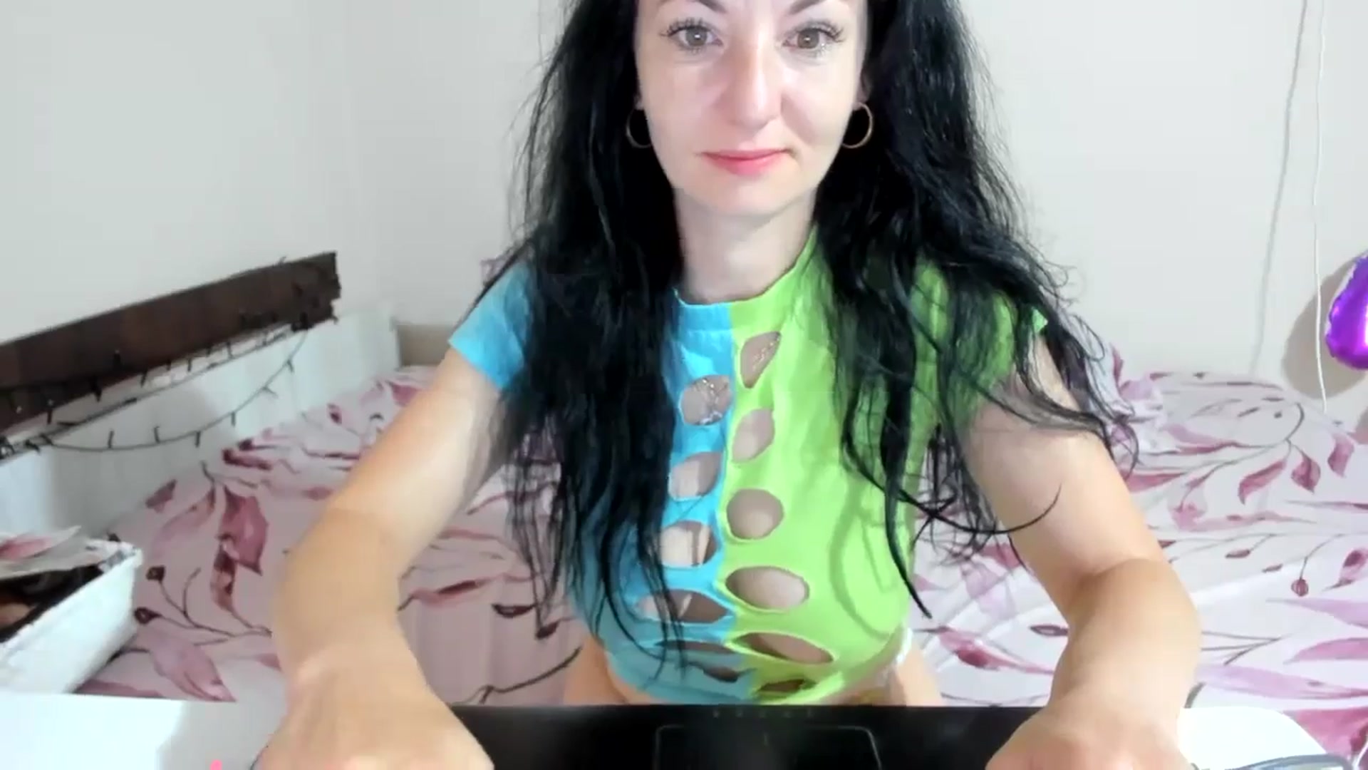 Gallery image thumbnail from elisha4ubbb's myfreecams stream on, 06/03/2024, 03:35 image 5 of 20