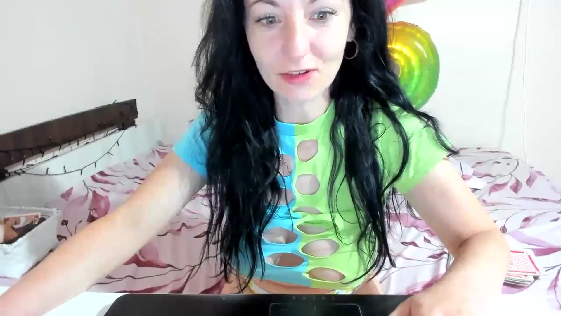 Gallery image thumbnail from elisha4ubbb's myfreecams stream on, 06/03/2024, 04:24 image 11 of 20