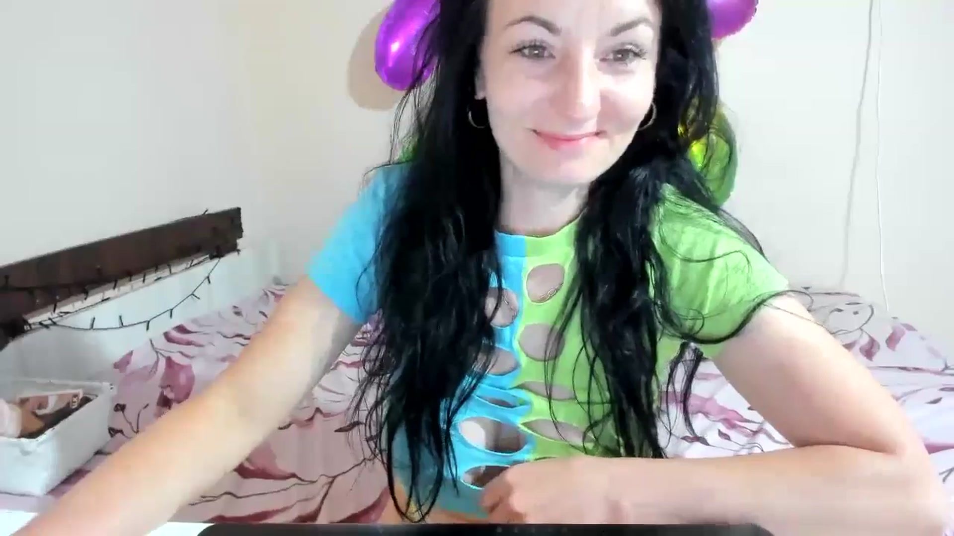Gallery image thumbnail from elisha4ubbb's myfreecams stream on, 06/03/2024, 04:24 image 18 of 20