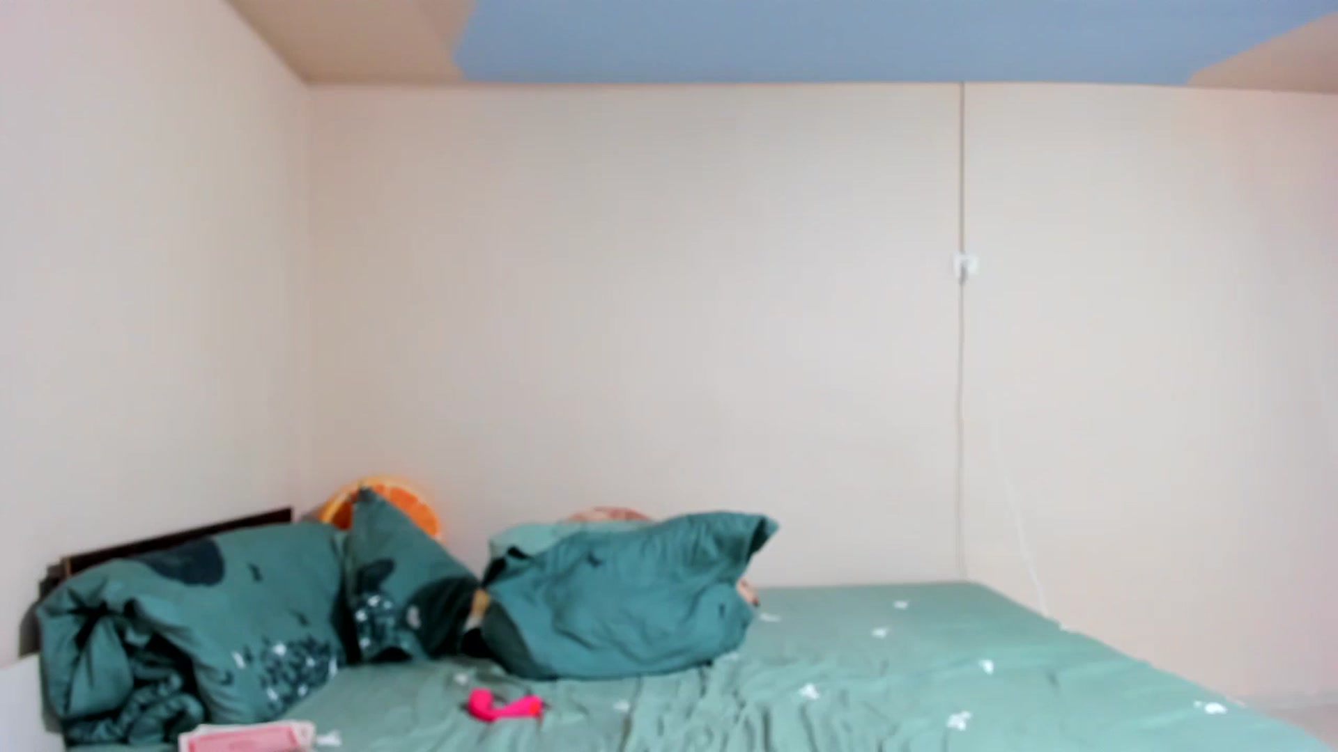 Gallery image thumbnail from elisha4ubbb's myfreecams stream on, 06/16/2024, 04:15 image 10 of 20