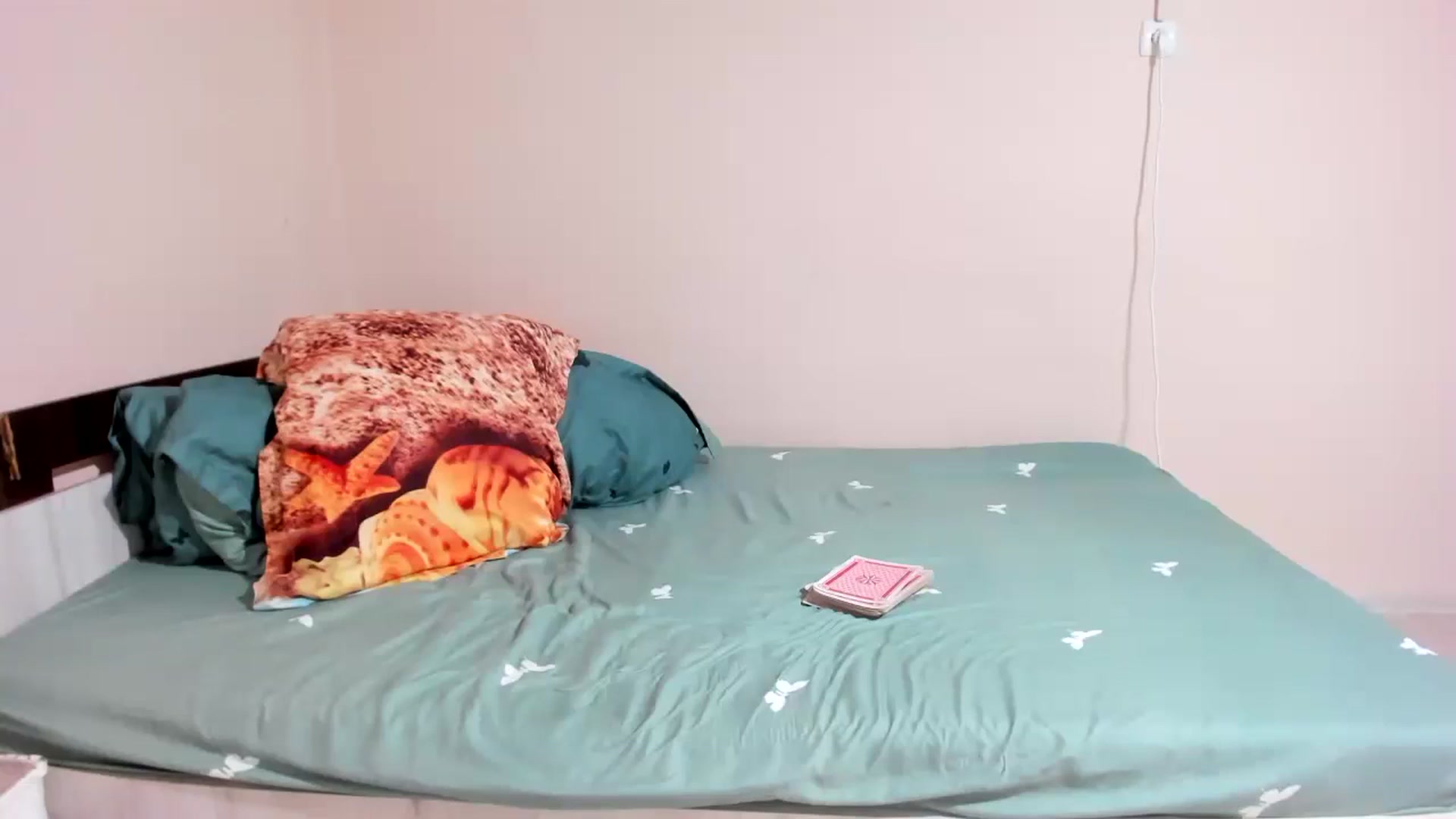 Gallery image thumbnail from elisha4ubbb's myfreecams stream on, 06/17/2024, 04:25 image 4 of 20