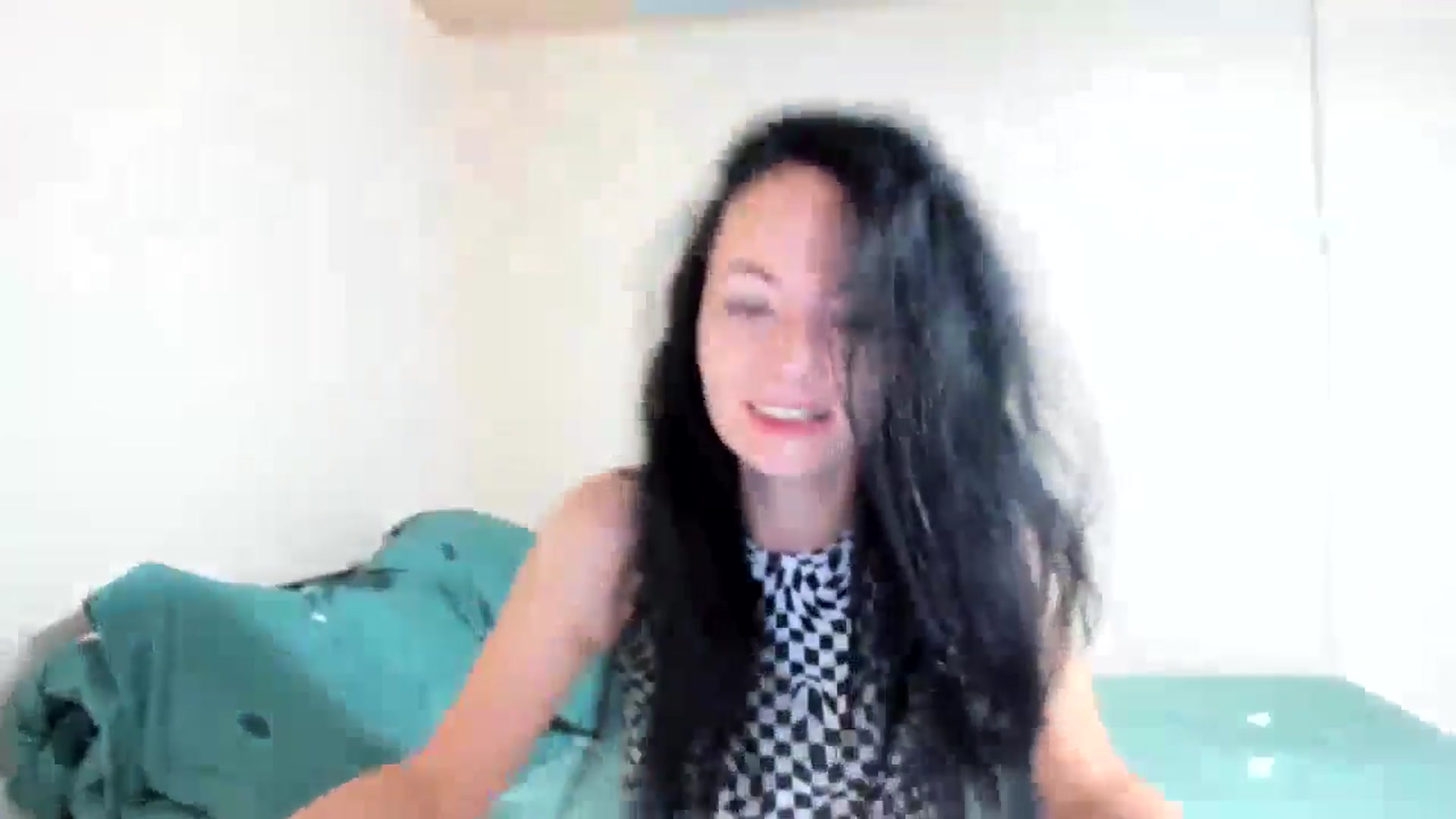 Gallery image thumbnail from elisha4ubbb's myfreecams stream on, 06/20/2024, 03:39 image 8 of 20