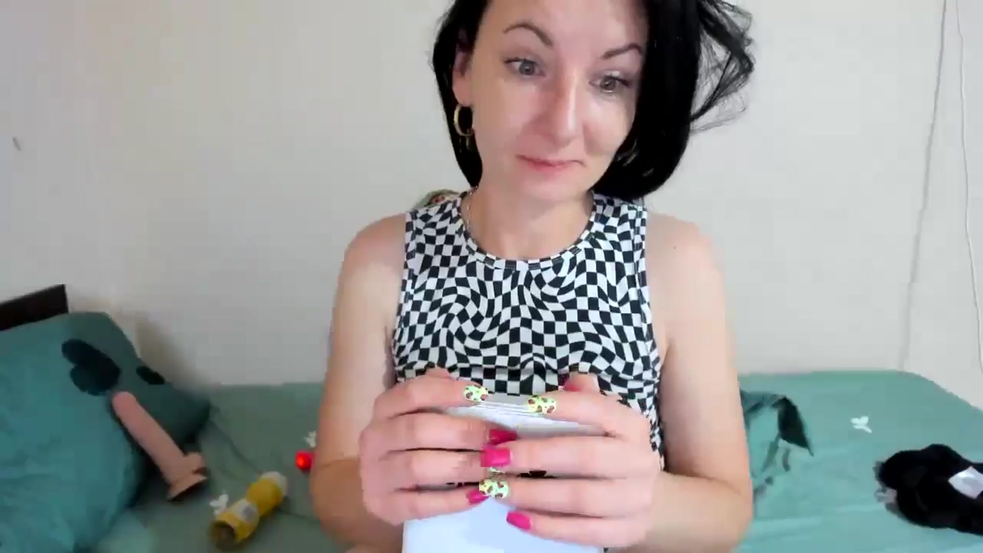Gallery image thumbnail from elisha4ubbb's myfreecams stream on, 06/20/2024, 04:33 image 20 of 20