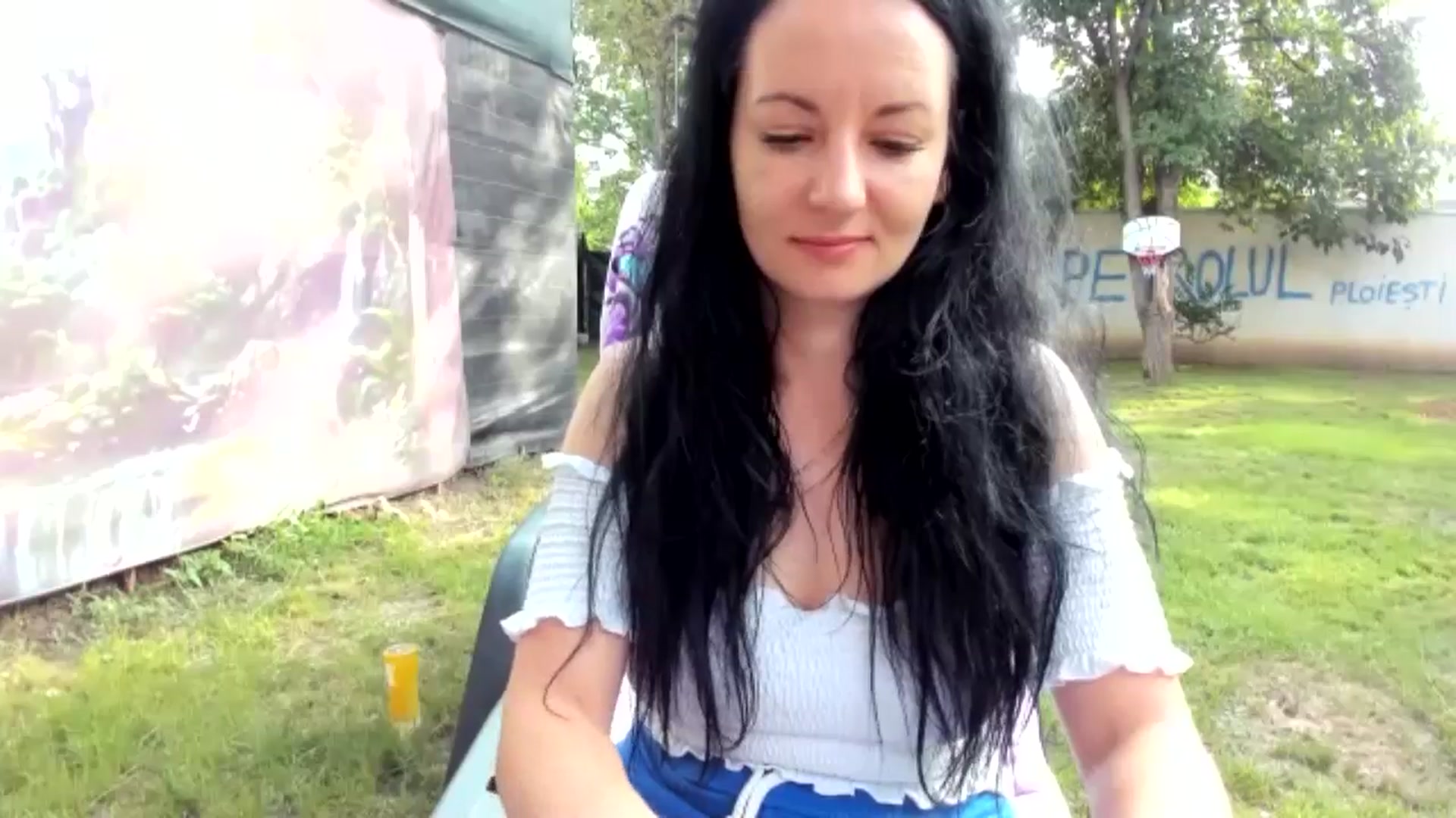 Gallery image thumbnail from elisha4ubbb's myfreecams stream on, 06/21/2024, 04:53 image 5 of 20