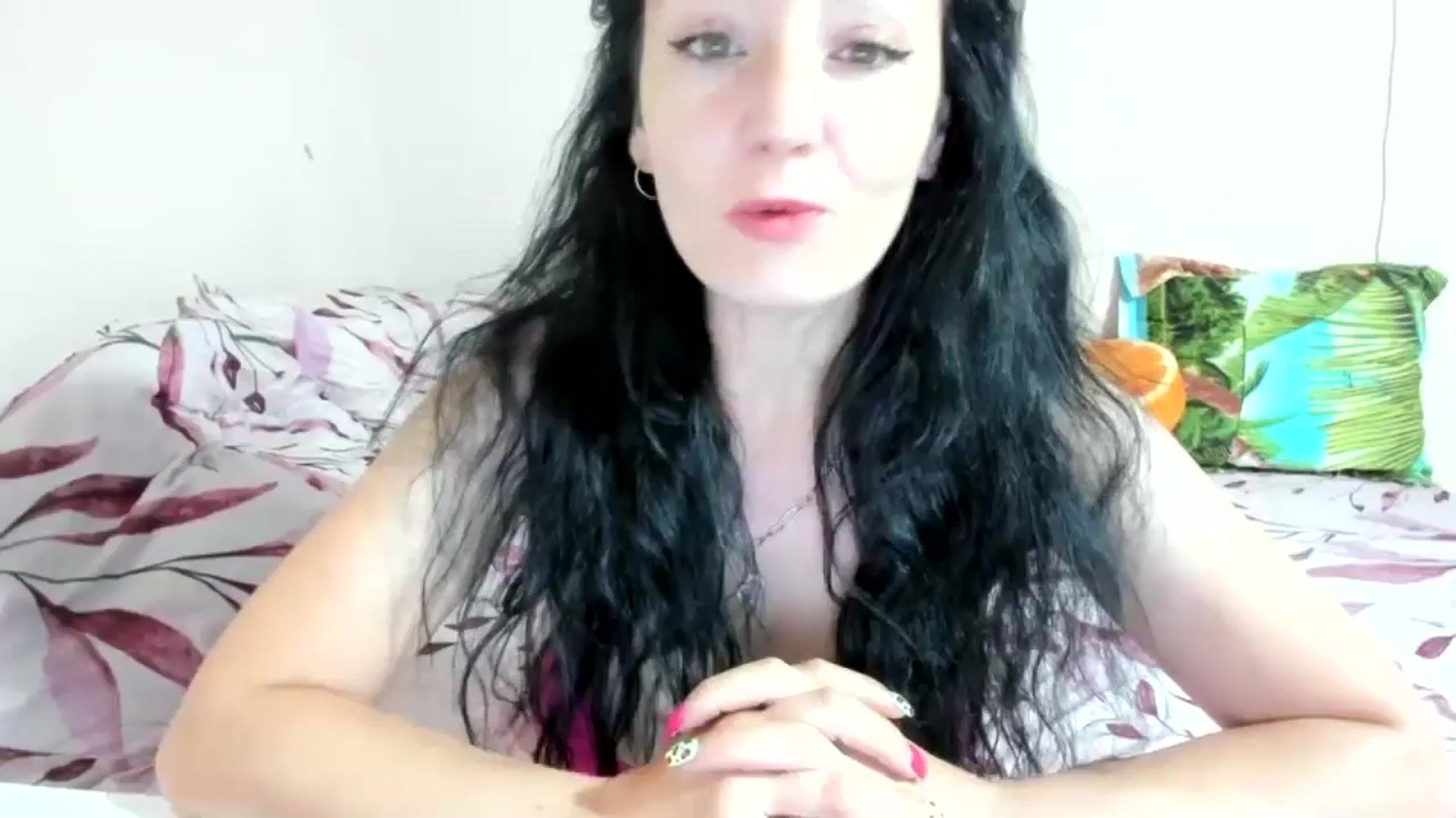 Gallery image thumbnail from elisha4ubbb's myfreecams stream on, 06/27/2024, 04:20 image 1 of 20