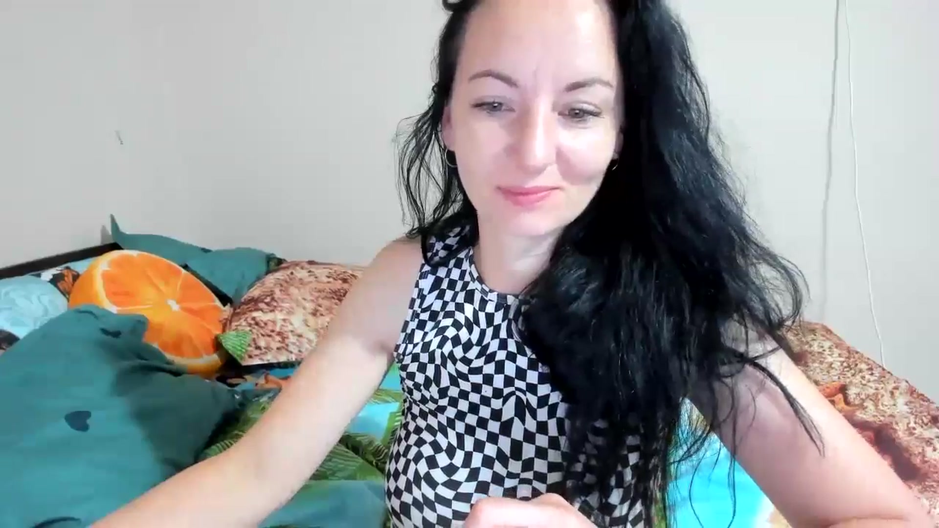 Gallery image thumbnail from elisha4ubbb's myfreecams stream on, 07/04/2024, 04:59 image 6 of 20