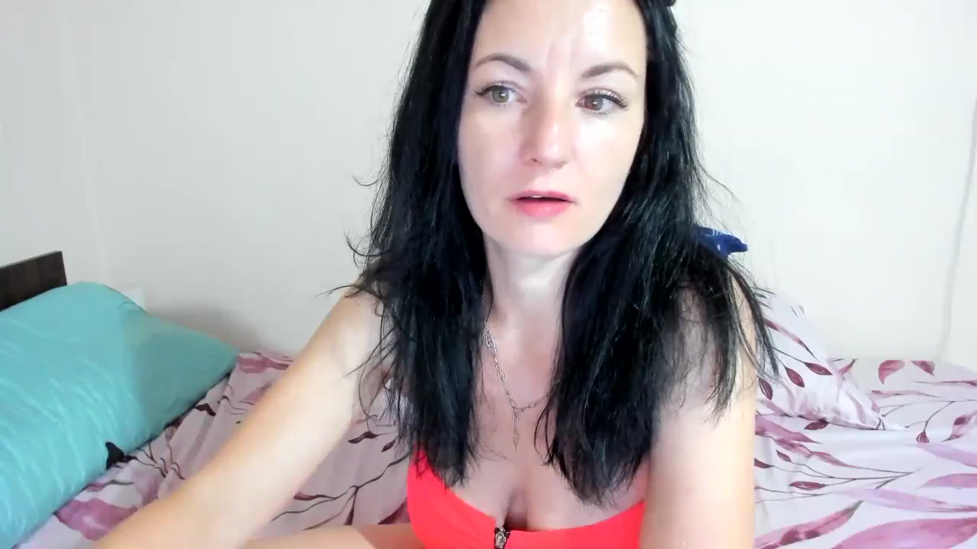 Gallery image thumbnail from elisha4ubbb's myfreecams stream on, 07/26/2024, 04:40 image 6 of 20