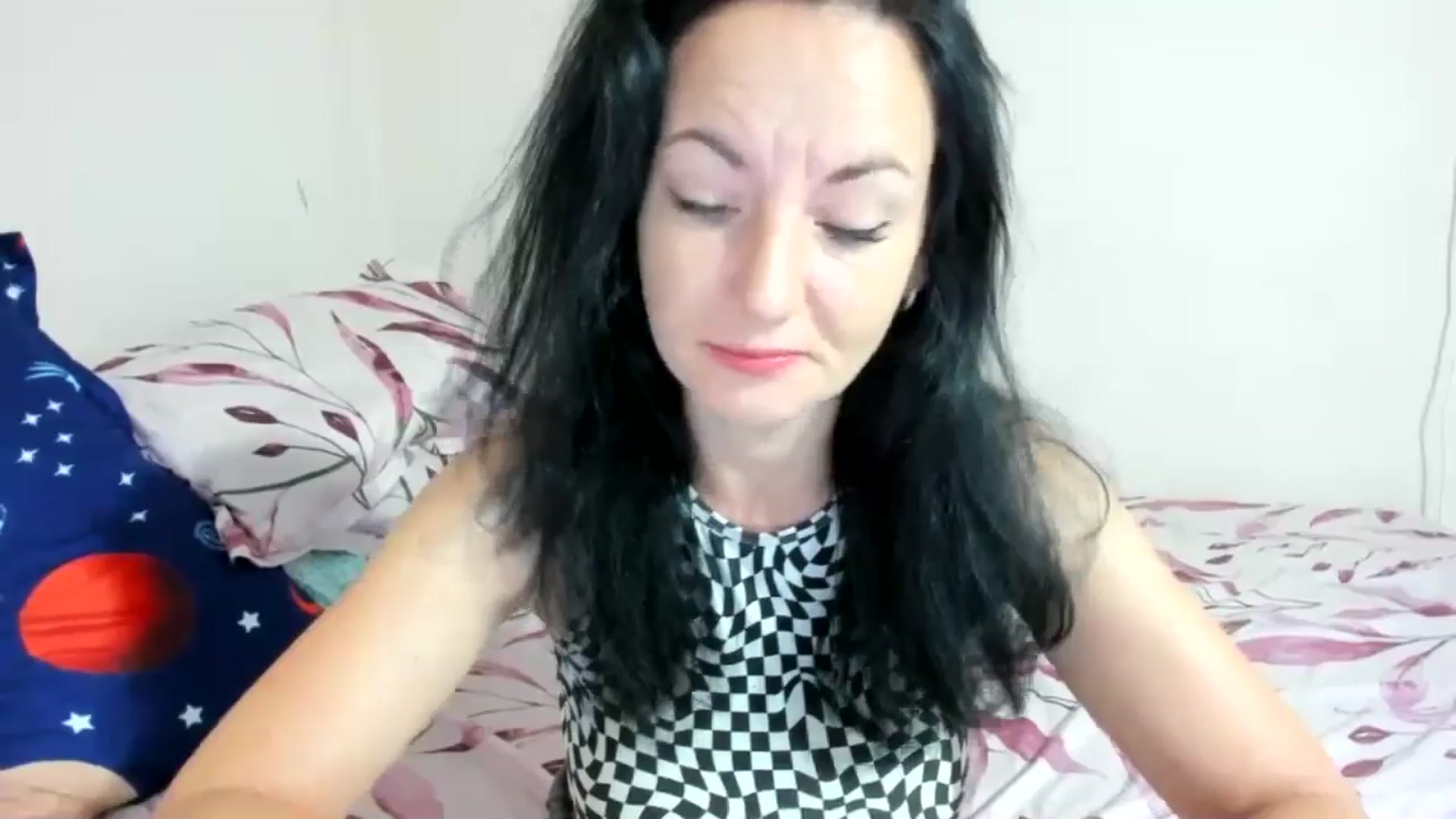 Gallery image thumbnail from elisha4ubbb's myfreecams stream on, 07/28/2024, 03:35 image 8 of 20