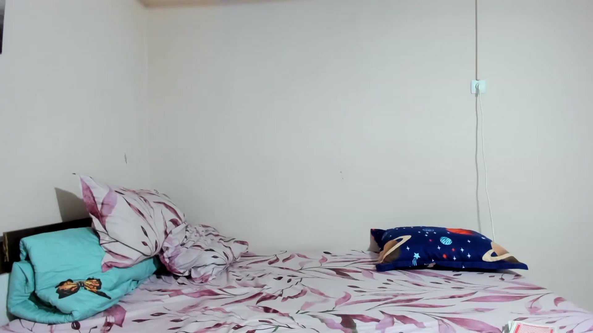 Gallery image thumbnail from elisha4ubbb's myfreecams stream on, 08/06/2024, 03:27 image 4 of 20
