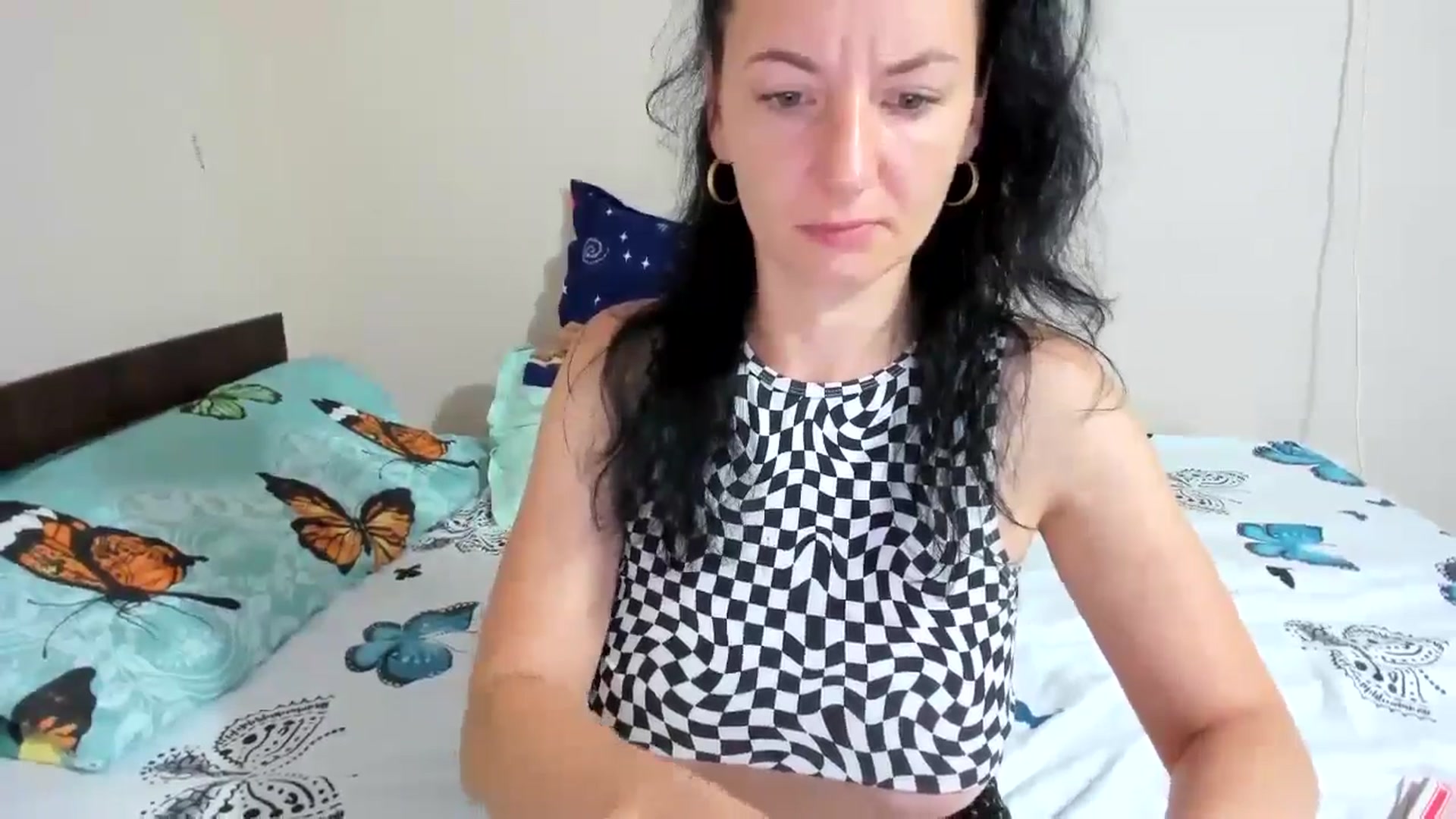 Gallery image thumbnail from elisha4ubbb's myfreecams stream on, 08/16/2024, 04:46 image 10 of 20