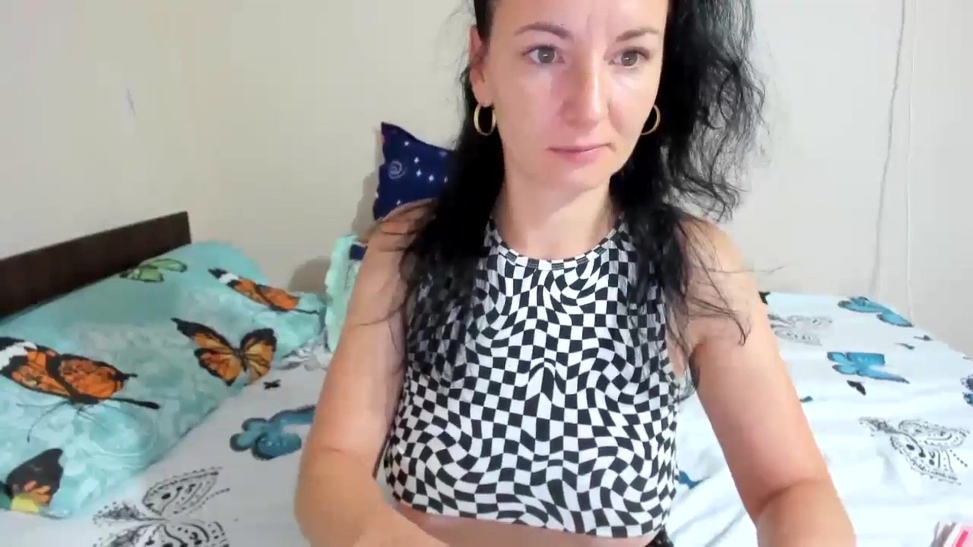 Gallery image thumbnail from elisha4ubbb's myfreecams stream on, 08/16/2024, 04:46 image 8 of 20