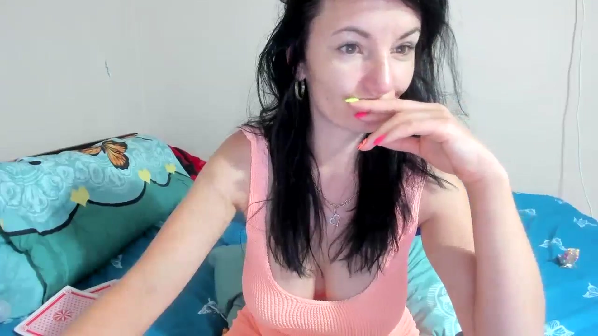 Gallery image thumbnail from elisha4ubbb's myfreecams stream on, 08/19/2024, 04:21 image 19 of 20
