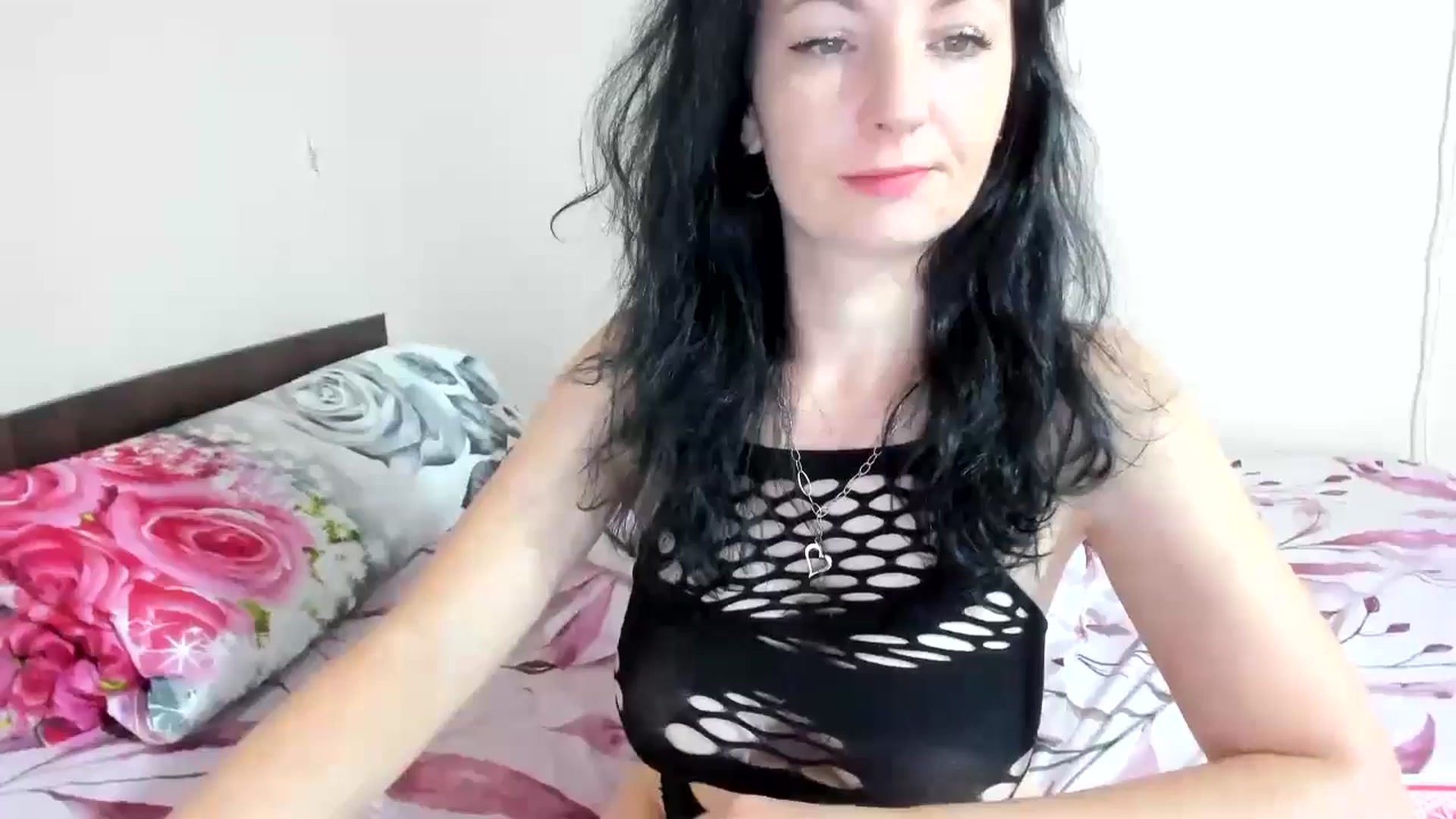 Gallery image thumbnail from elisha4ubbb's myfreecams stream on, 08/24/2024, 04:34 image 2 of 20