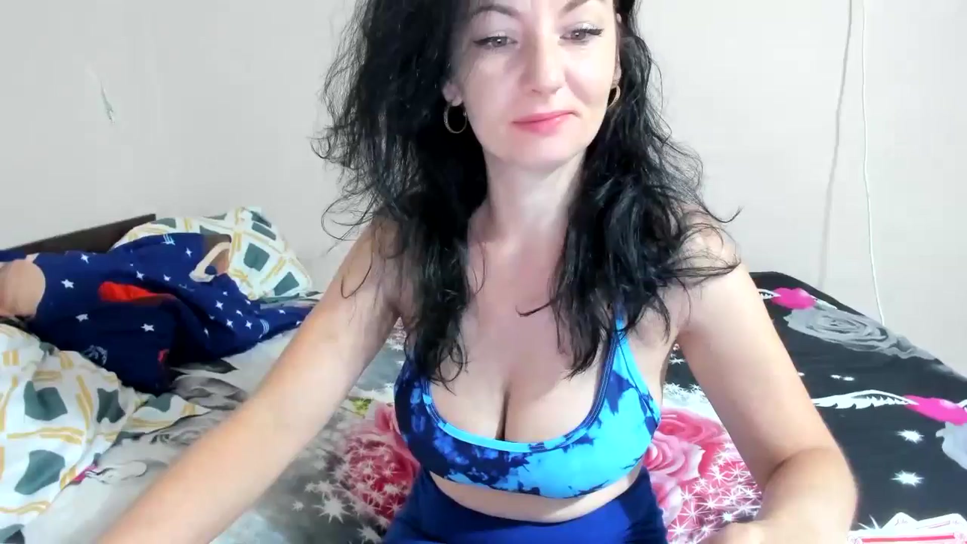 Gallery image thumbnail from elisha4ubbb's myfreecams stream on, 09/02/2024, 03:36 image 4 of 20