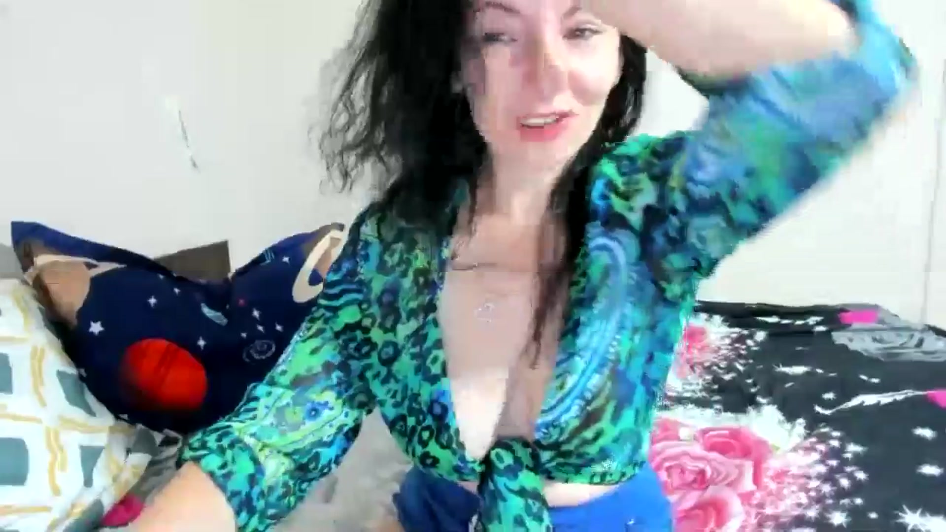 Gallery image thumbnail from elisha4ubbb's myfreecams stream on, 09/13/2024, 03:29 image 17 of 20