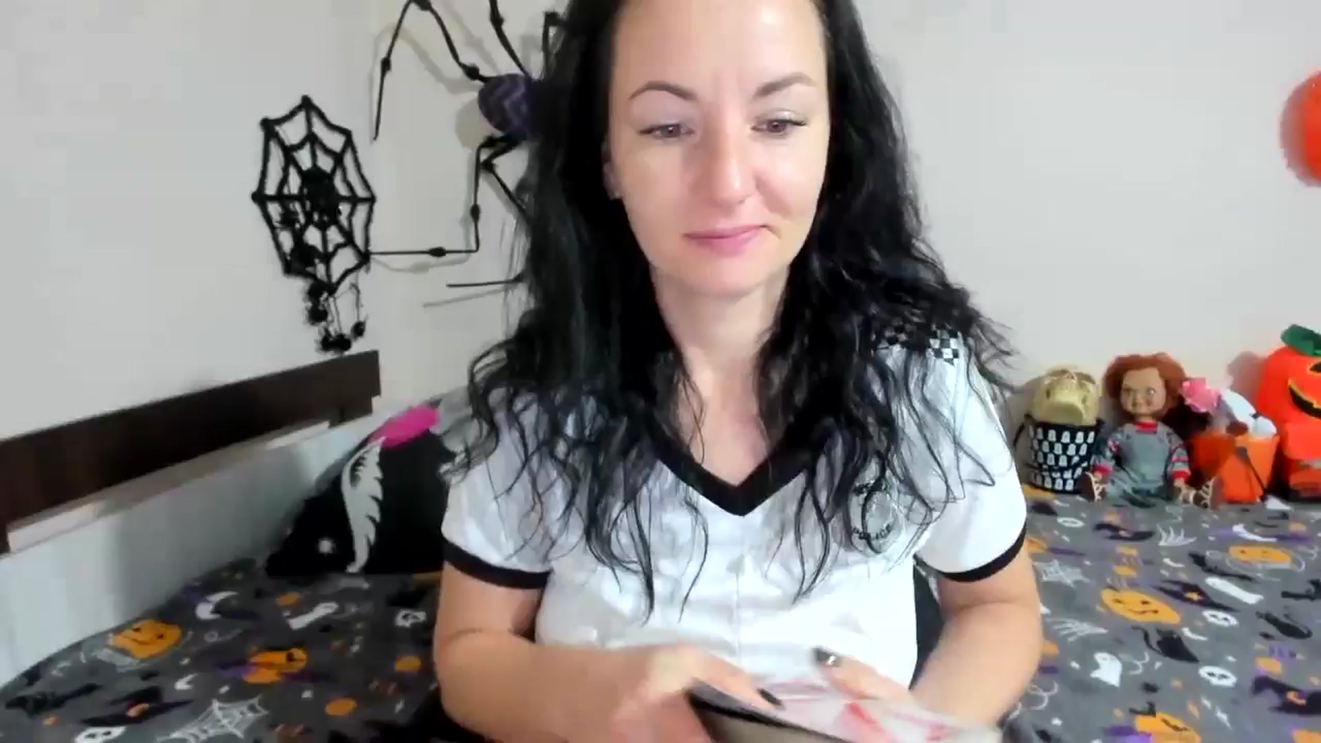 Gallery image thumbnail from elisha4ubbb's myfreecams stream on, 10/15/2024, 03:41 image 16 of 20