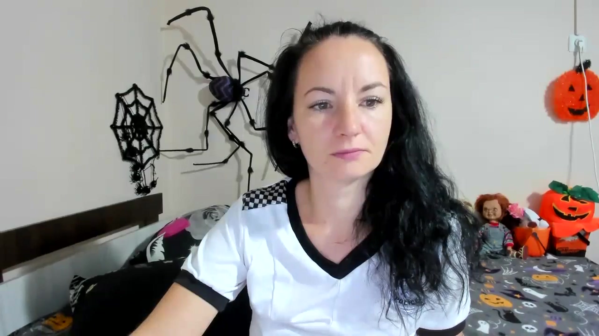 Gallery image thumbnail from elisha4ubbb's myfreecams stream on, 10/15/2024, 03:41 image 7 of 20