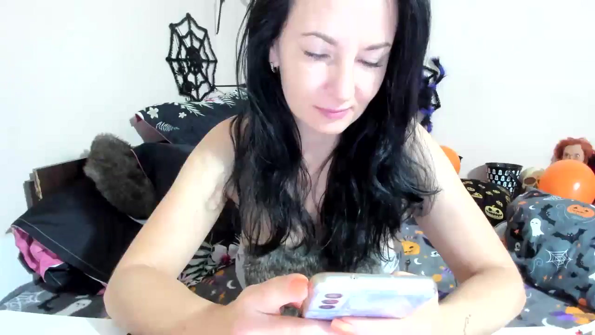 Gallery image thumbnail from elisha4ubbb's myfreecams stream on, 10/22/2024, 04:07 image 16 of 20