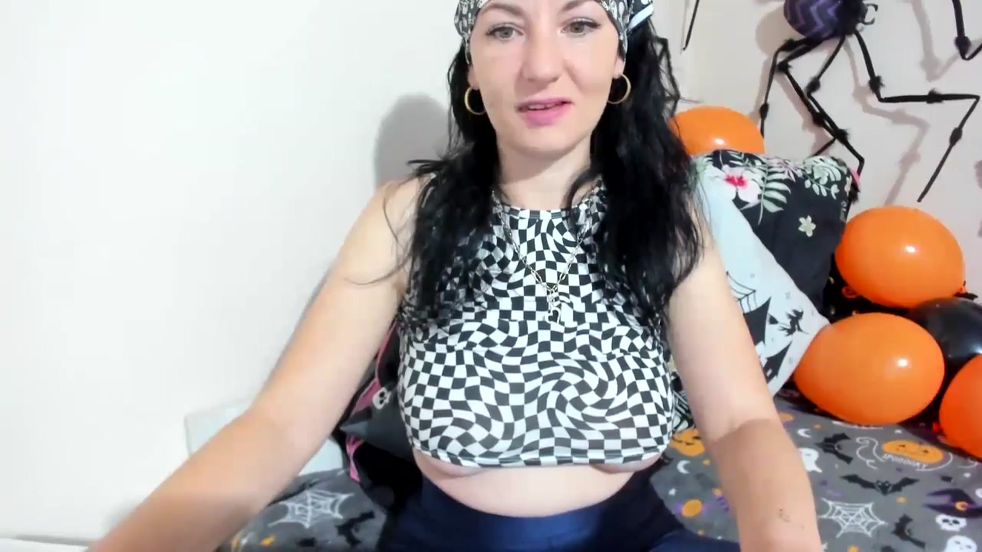 Gallery image thumbnail from elisha4ubbb's myfreecams stream on, 10/24/2024, 03:53 image 6 of 20