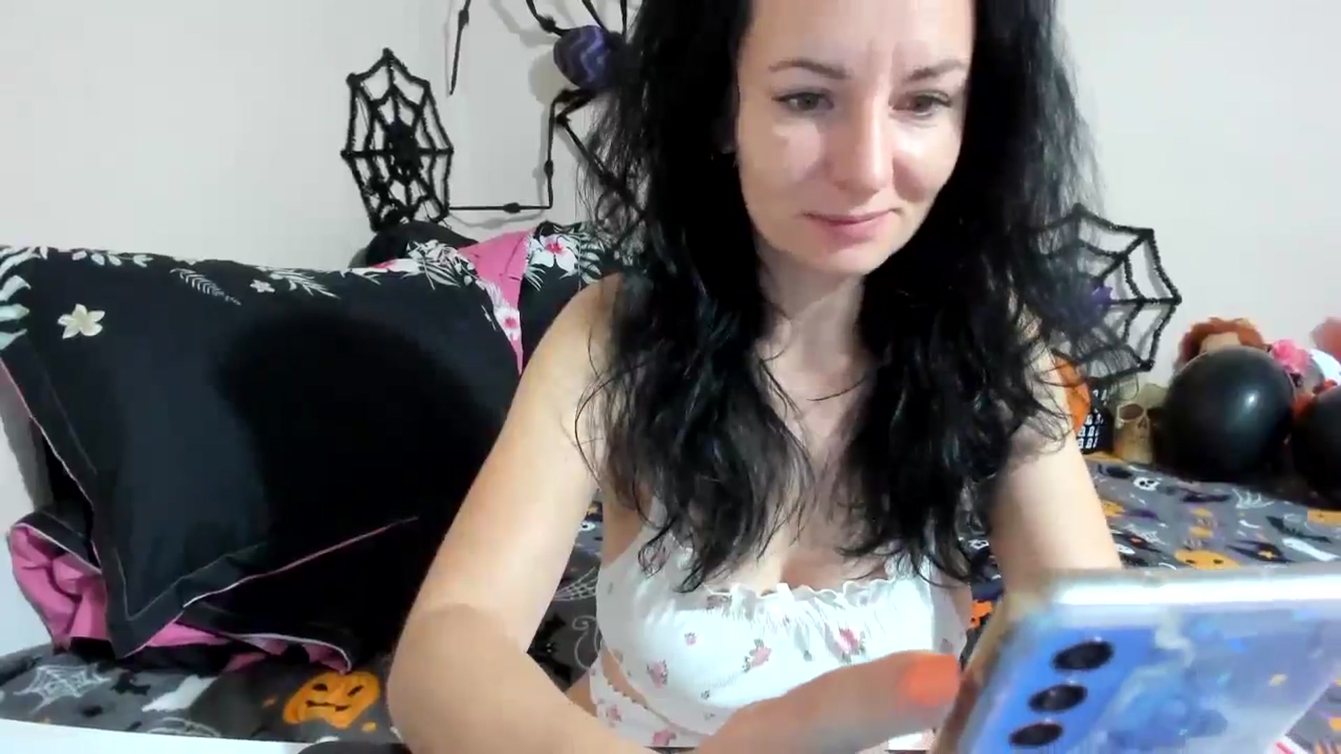 Gallery image thumbnail from elisha4ubbb's myfreecams stream on, 10/26/2024, 04:24 image 4 of 20