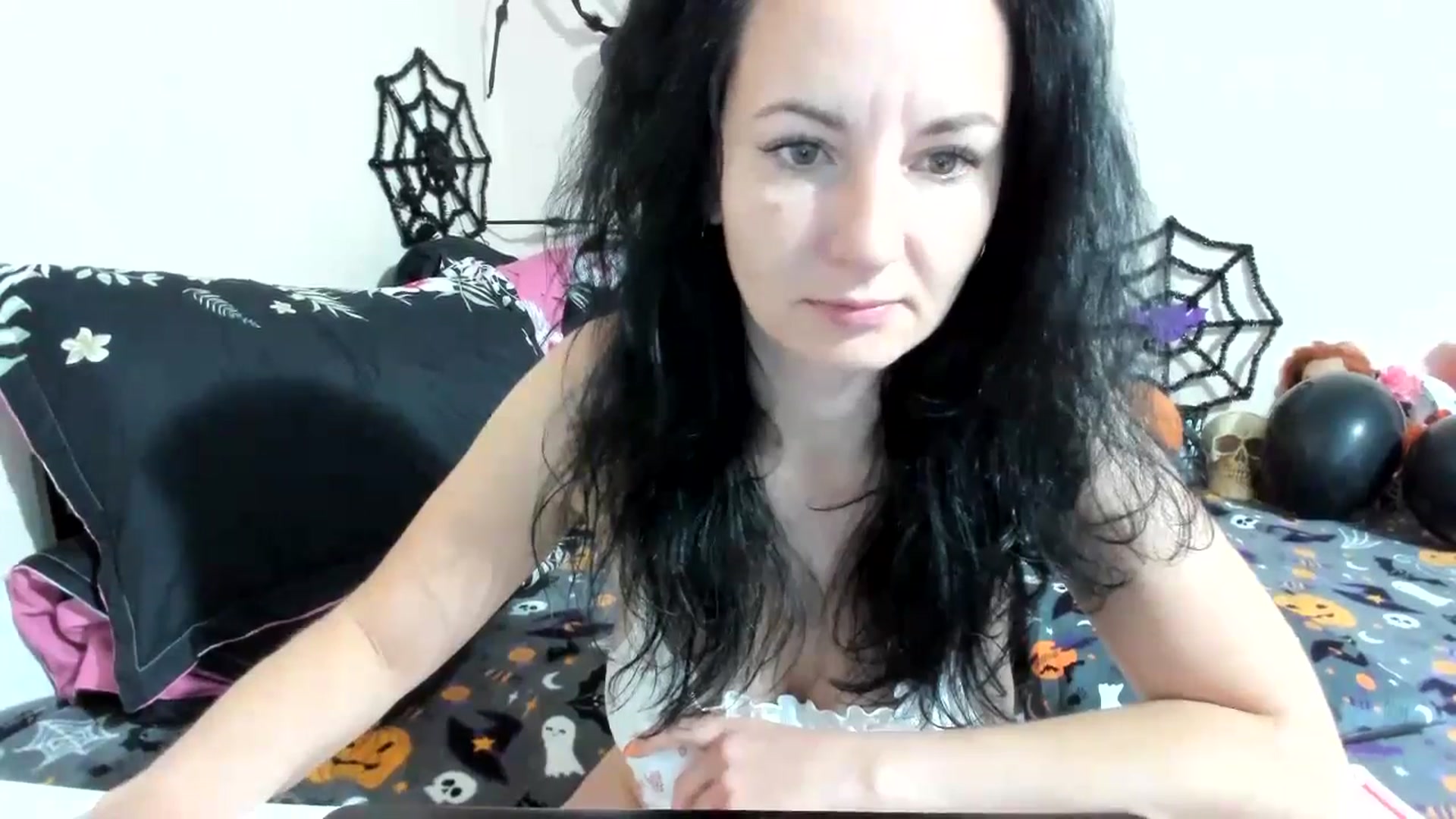 Gallery image thumbnail from elisha4ubbb's myfreecams stream on, 10/26/2024, 04:24 image 3 of 20
