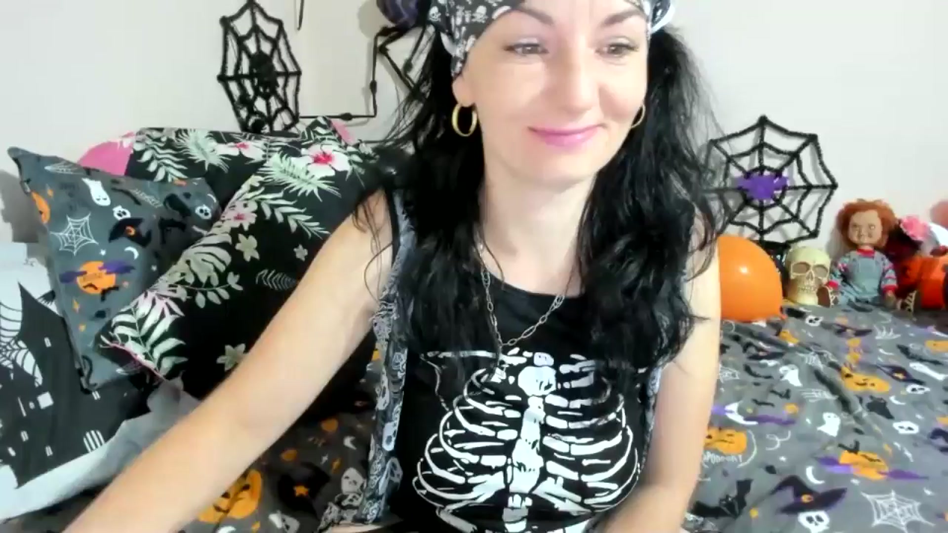 Gallery image thumbnail from elisha4ubbb's myfreecams stream on, 10/28/2024, 04:33 image 6 of 20