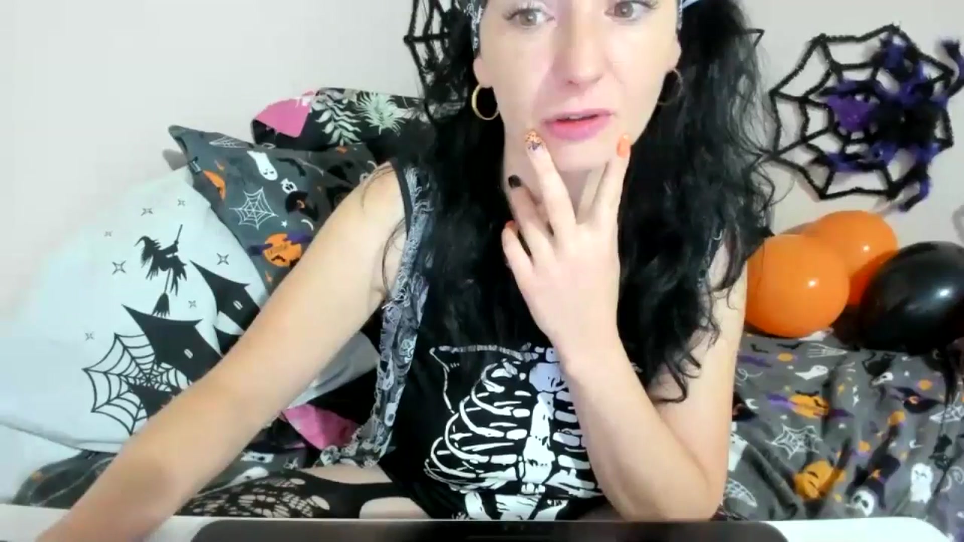 Gallery image thumbnail from elisha4ubbb's myfreecams stream on, 10/28/2024, 05:18 image 2 of 20