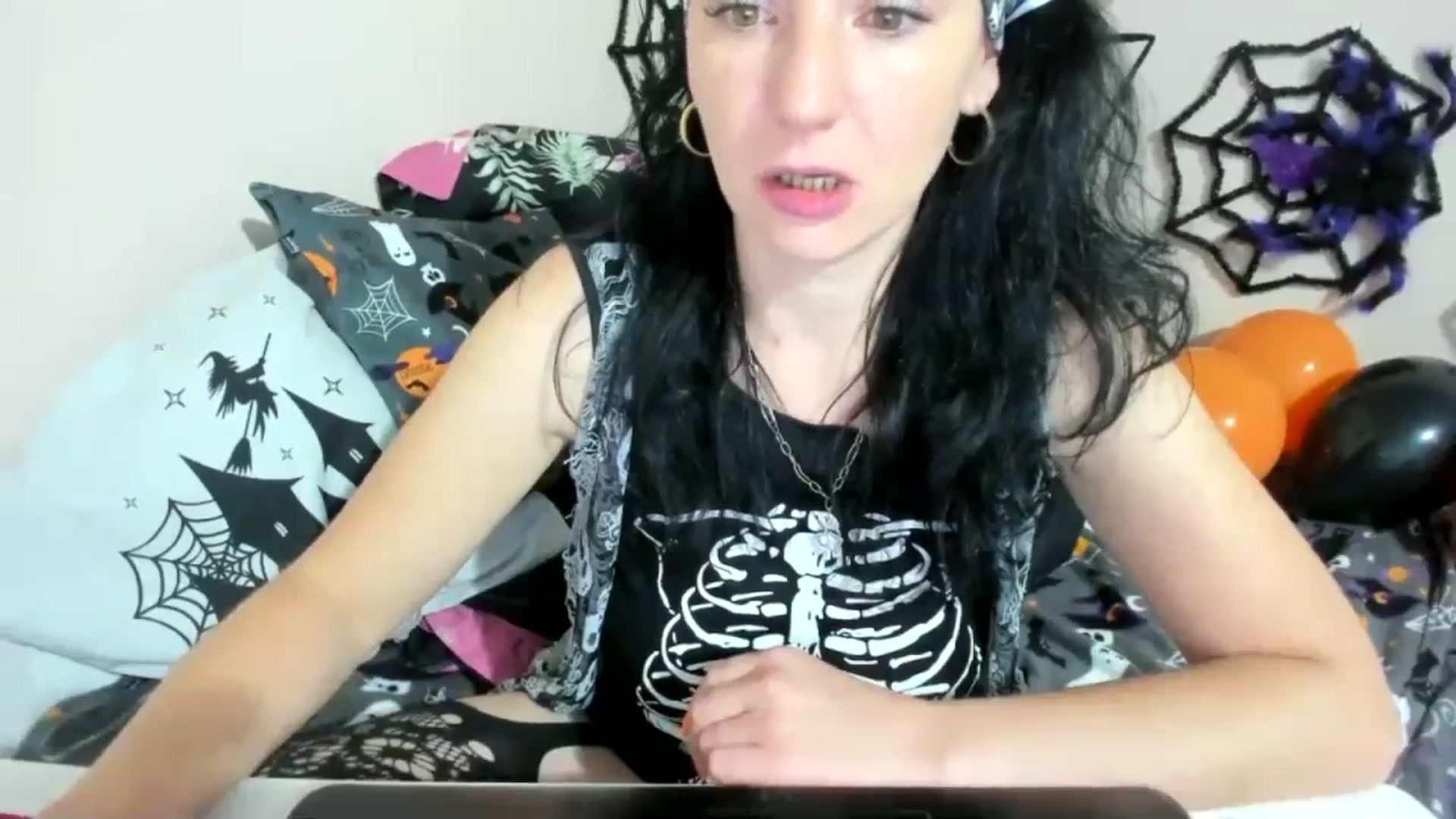 Gallery image thumbnail from elisha4ubbb's myfreecams stream on, 10/28/2024, 05:18 image 5 of 20