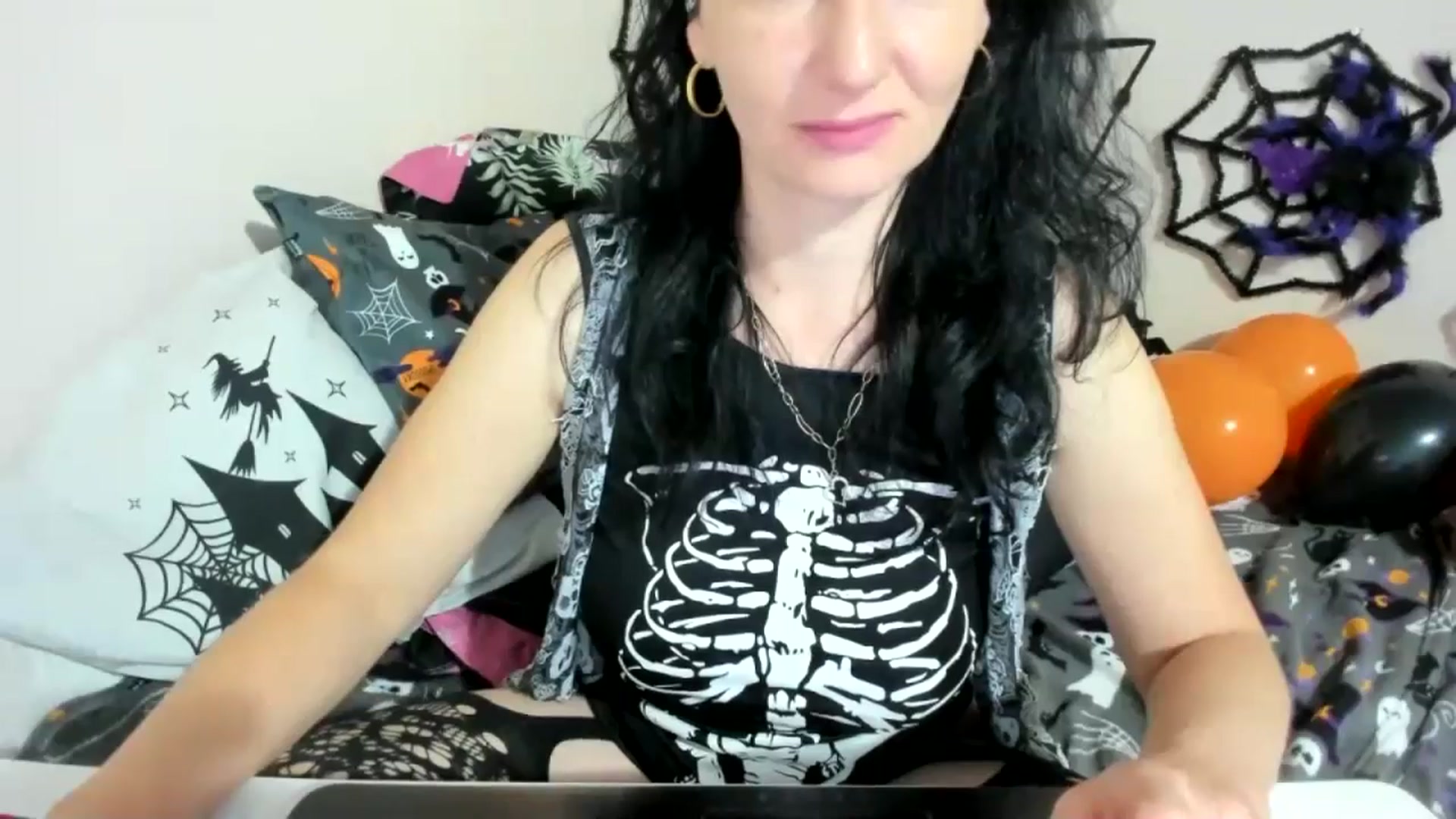 Gallery image thumbnail from elisha4ubbb's myfreecams stream on, 10/28/2024, 05:18 image 7 of 20