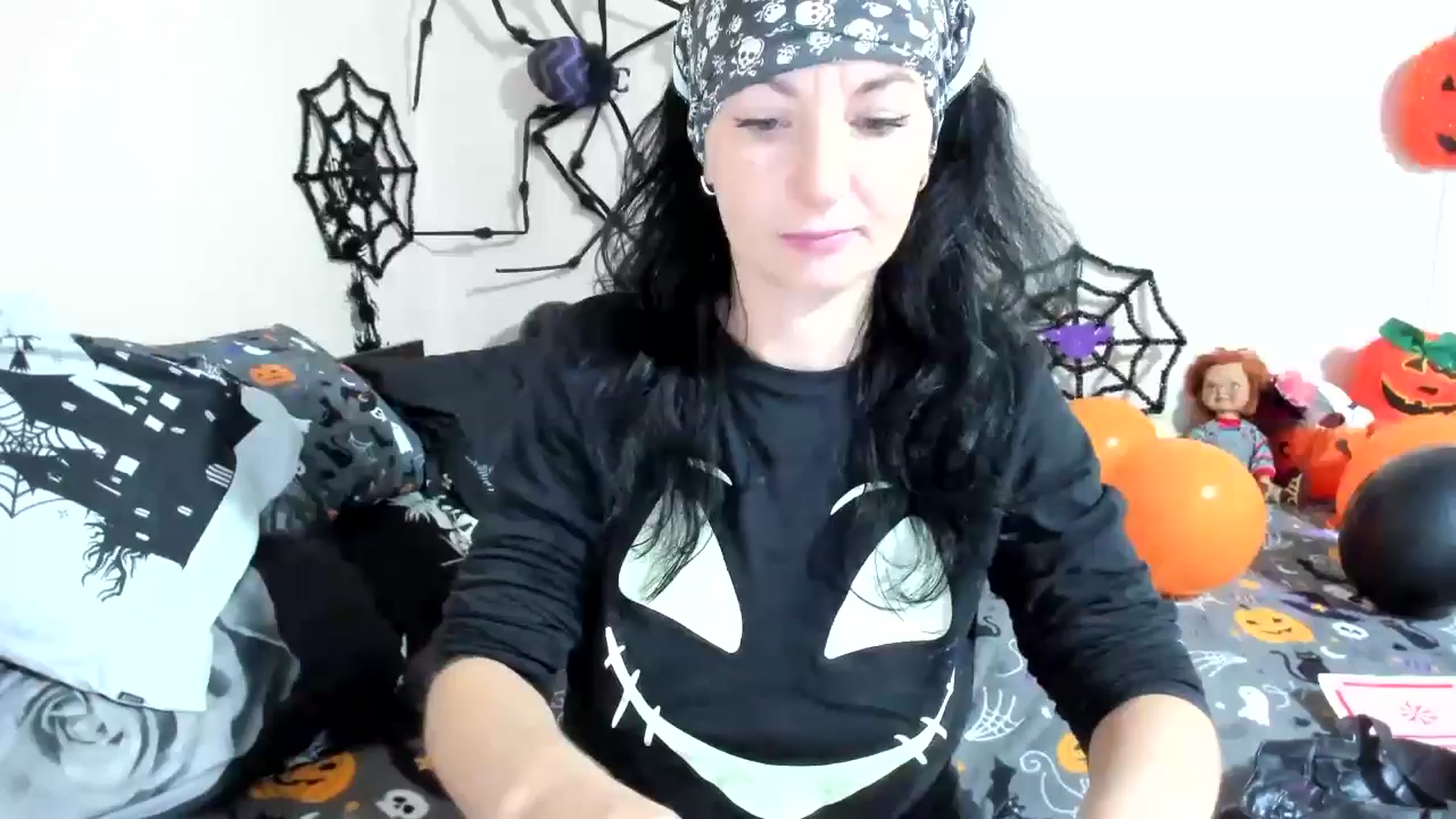 Gallery image thumbnail from elisha4ubbb's myfreecams stream on, 10/31/2024, 04:47 image 9 of 20