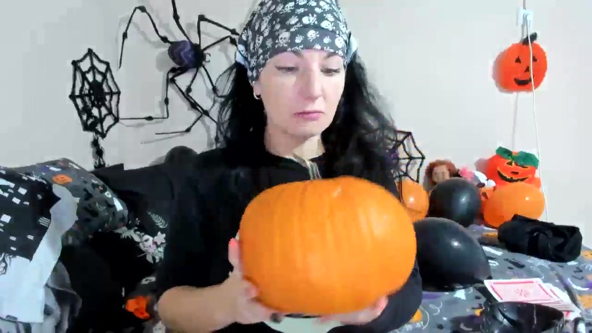 Gallery image thumbnail from elisha4ubbb's myfreecams stream on, 10/31/2024, 04:47 image 14 of 20