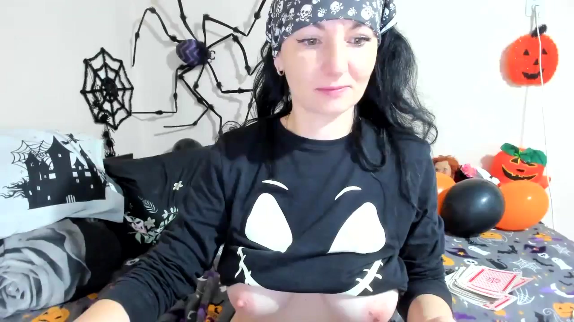 Gallery image thumbnail from elisha4ubbb's myfreecams stream on, 10/31/2024, 05:26 image 14 of 20
