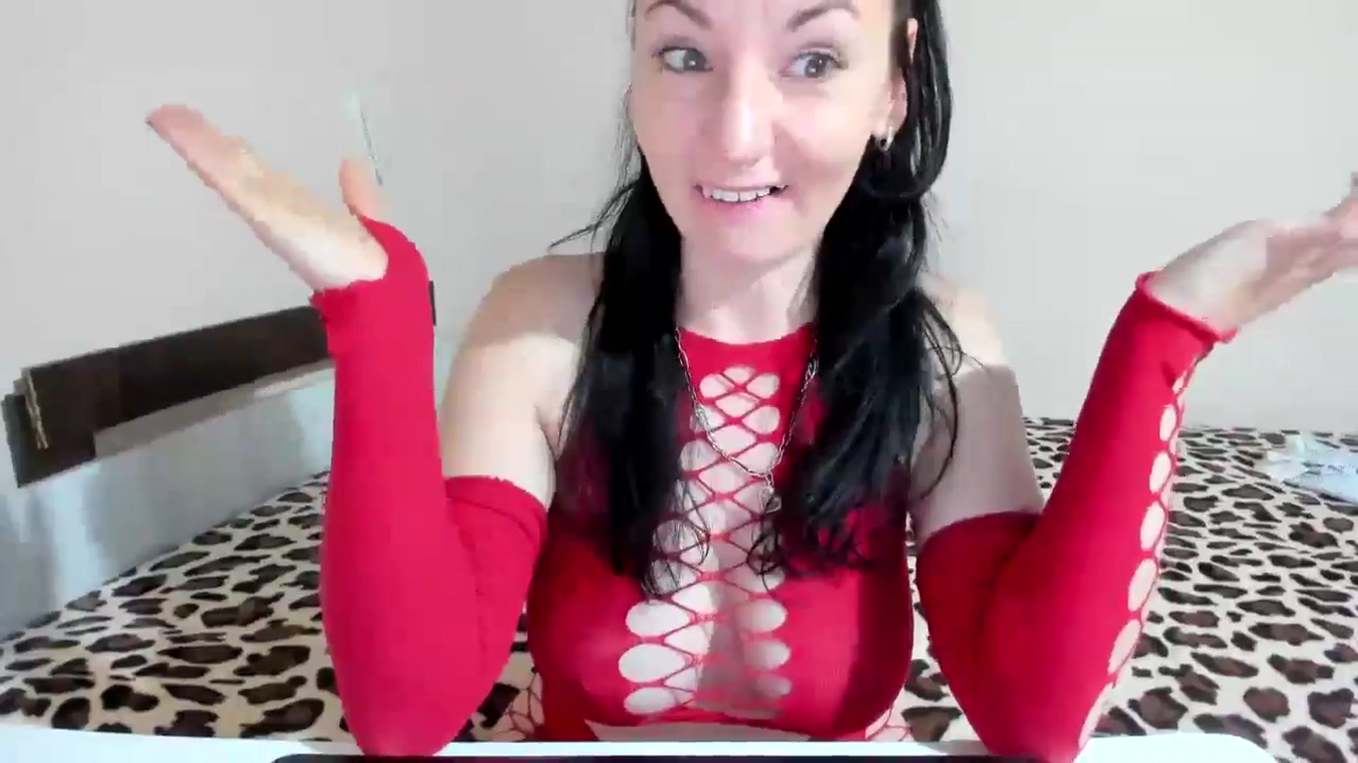 Gallery image thumbnail from elisha4ubbb's myfreecams stream on, 11/07/2024, 05:13 image 17 of 20