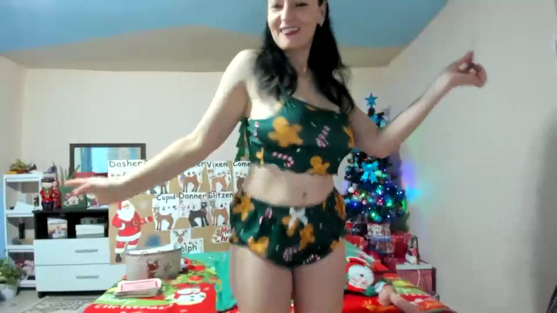 Gallery image thumbnail from elisha4ubbb's myfreecams stream on, 12/03/2024, 04:35 image 11 of 20