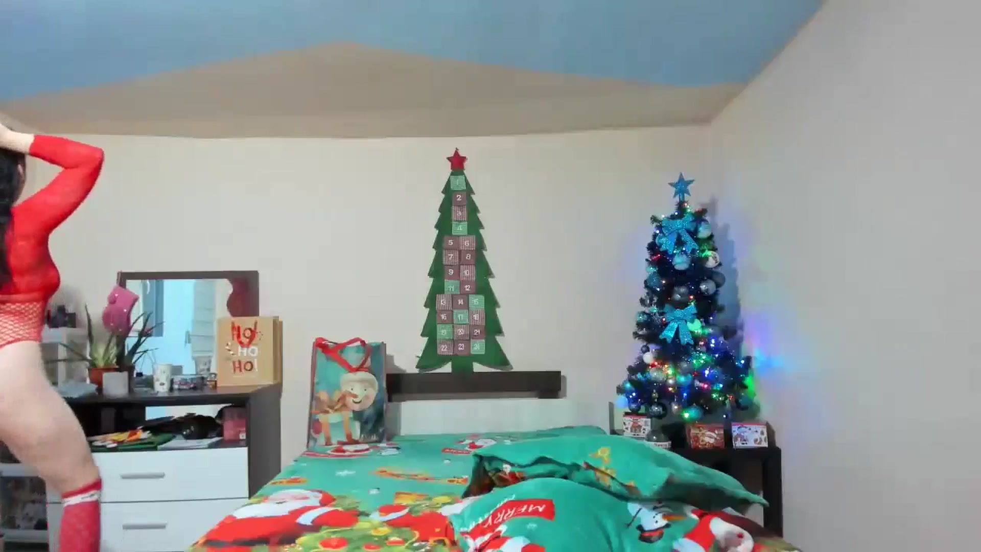 Gallery image thumbnail from elisha4ubbb's myfreecams stream on, 12/30/2024, 05:07 image 4 of 20