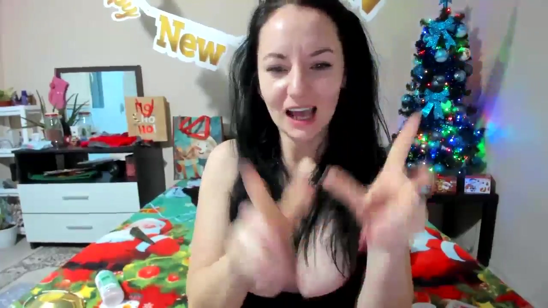 Gallery image thumbnail from elisha4ubbb's myfreecams stream on, 01/01/2025, 06:23 image 6 of 20