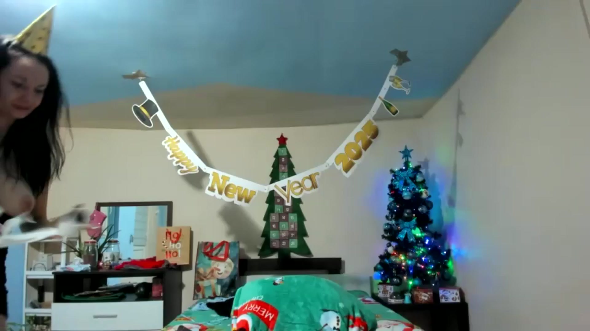 Gallery image thumbnail from elisha4ubbb's myfreecams stream on, 01/01/2025, 06:23 image 1 of 20