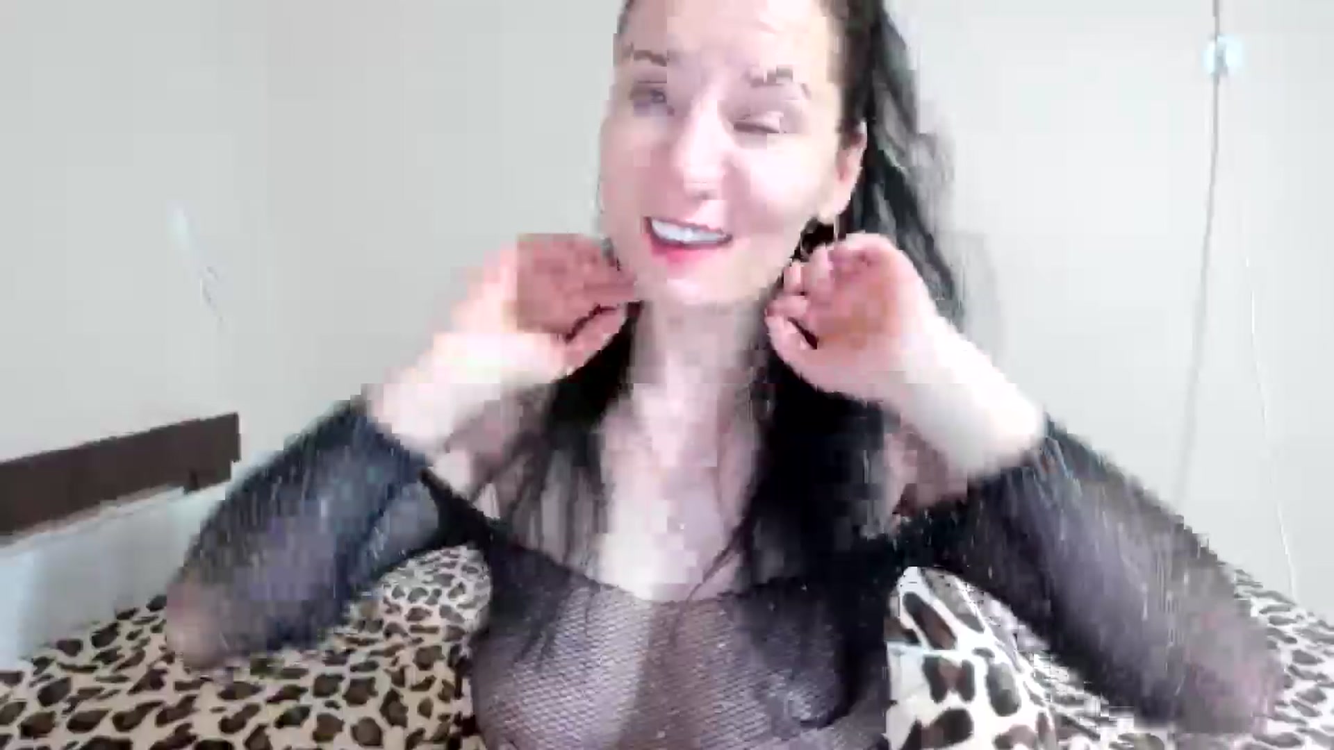 Gallery image thumbnail from elisha4ubbb's myfreecams stream on, 01/15/2025, 04:23 image 5 of 20
