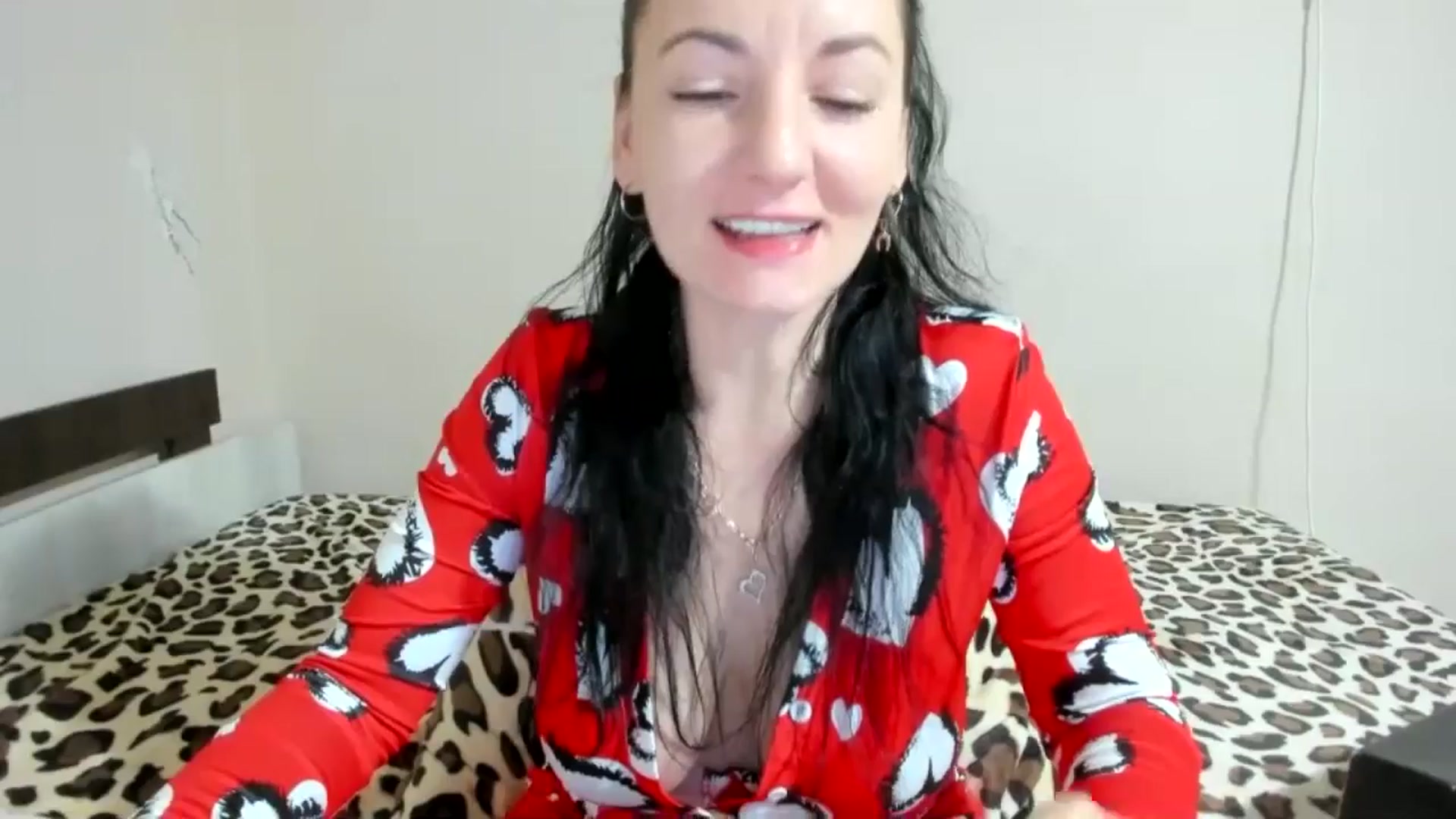 Gallery image thumbnail from elisha4ubbb's myfreecams stream on, 01/17/2025, 04:57 image 20 of 20