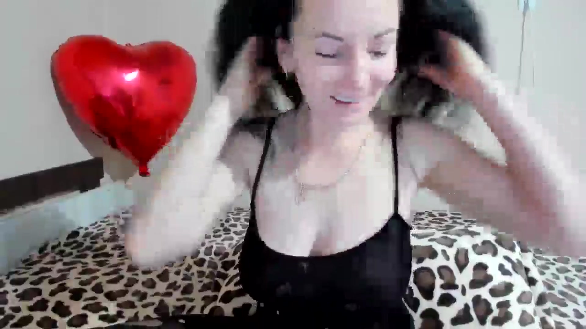 Gallery image thumbnail from elisha4ubbb's myfreecams stream on, 01/30/2025, 04:37 image 13 of 20