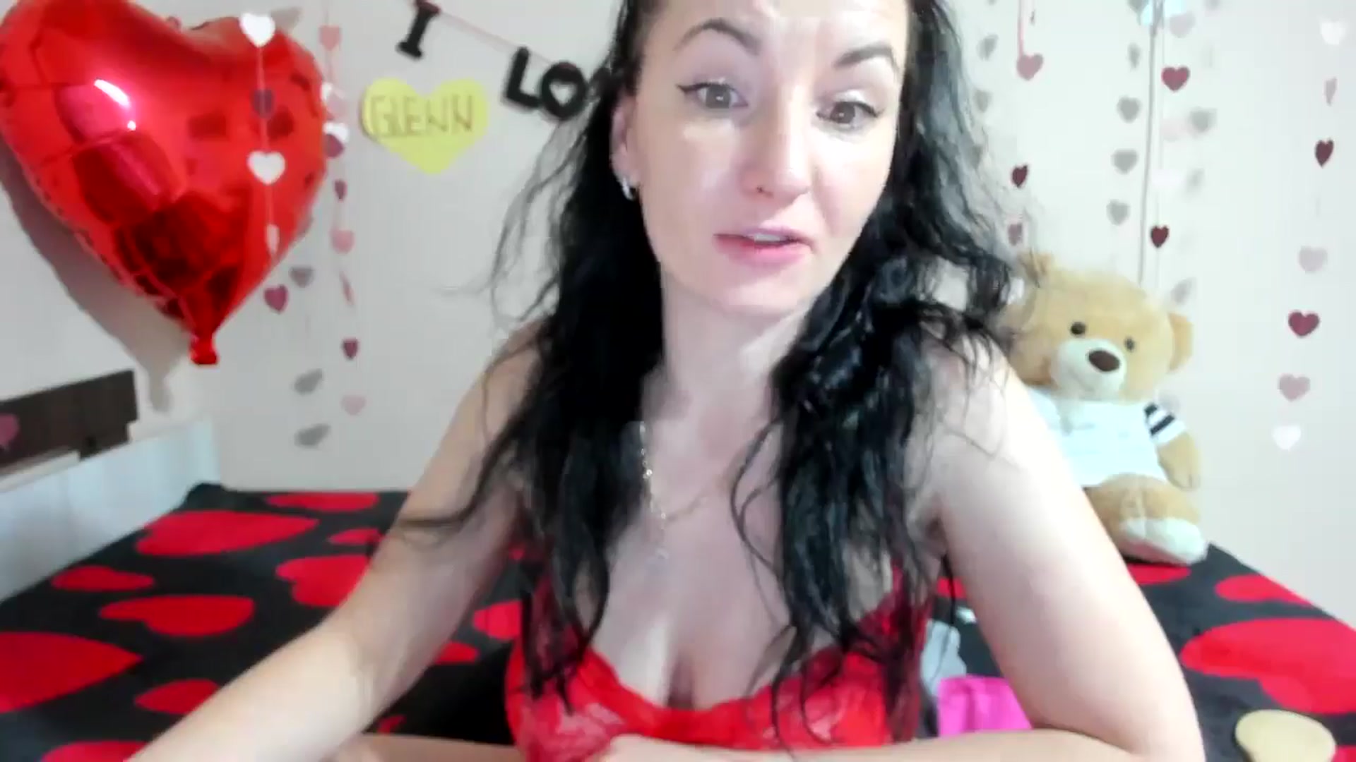 Gallery image thumbnail from elisha4ubbb's myfreecams stream on, 02/03/2025, 05:05 image 18 of 20