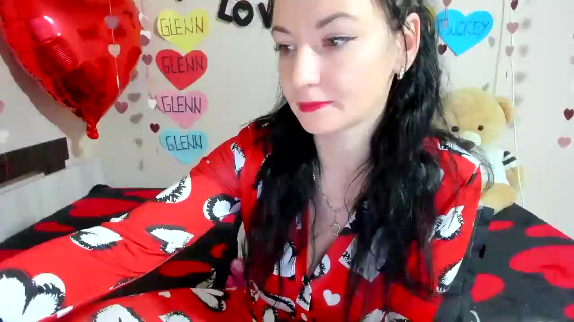 Gallery image thumbnail from elisha4ubbb's myfreecams stream on, 02/09/2025, 04:31 image 1 of 20