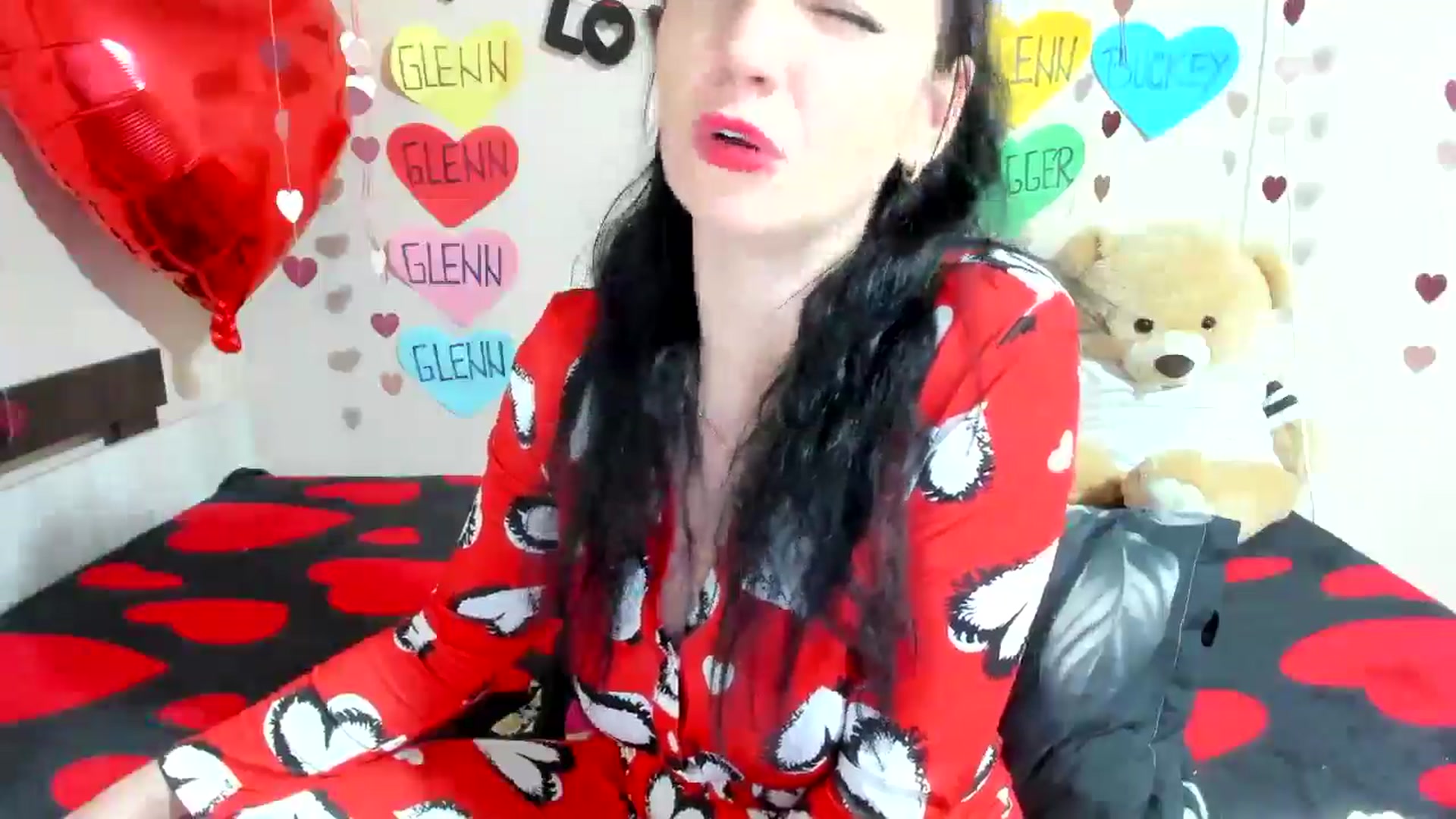 Gallery image thumbnail from elisha4ubbb's myfreecams stream on, 02/09/2025, 04:31 image 5 of 20