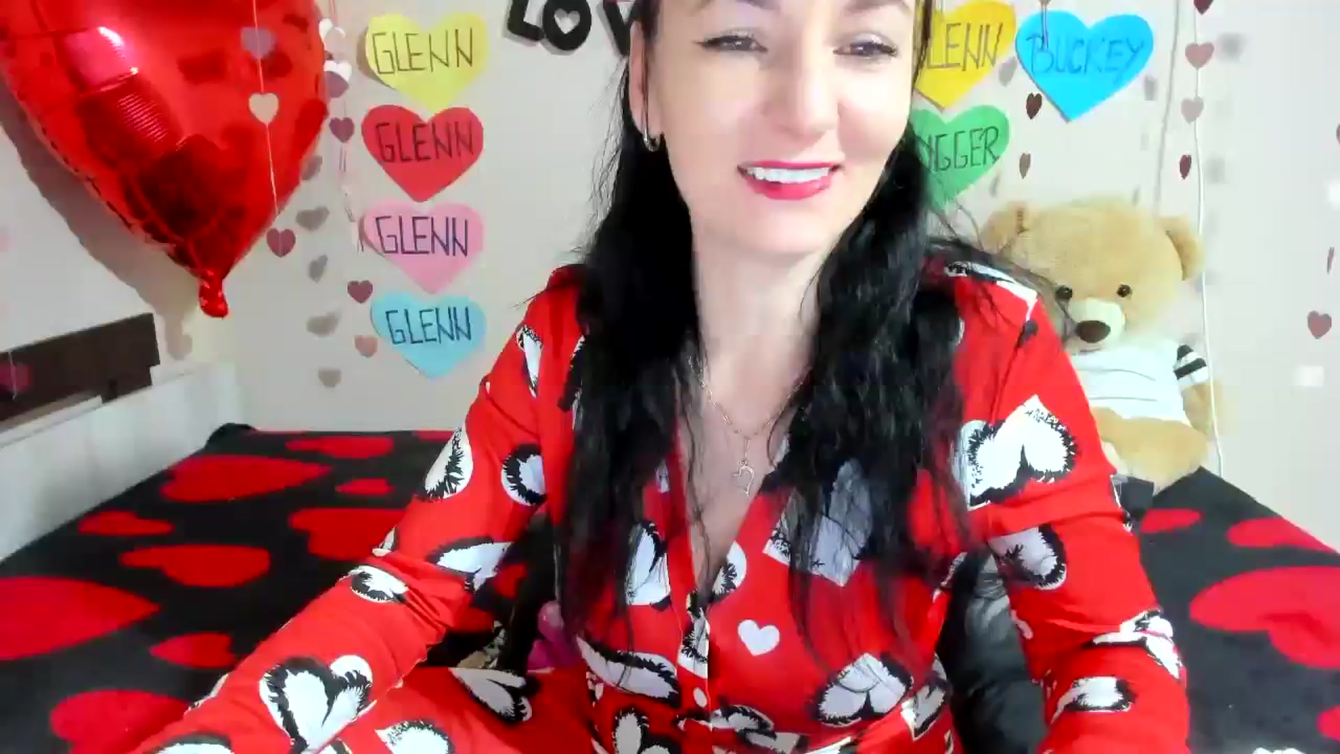 Gallery image thumbnail from elisha4ubbb's myfreecams stream on, 02/09/2025, 04:31 image 2 of 20