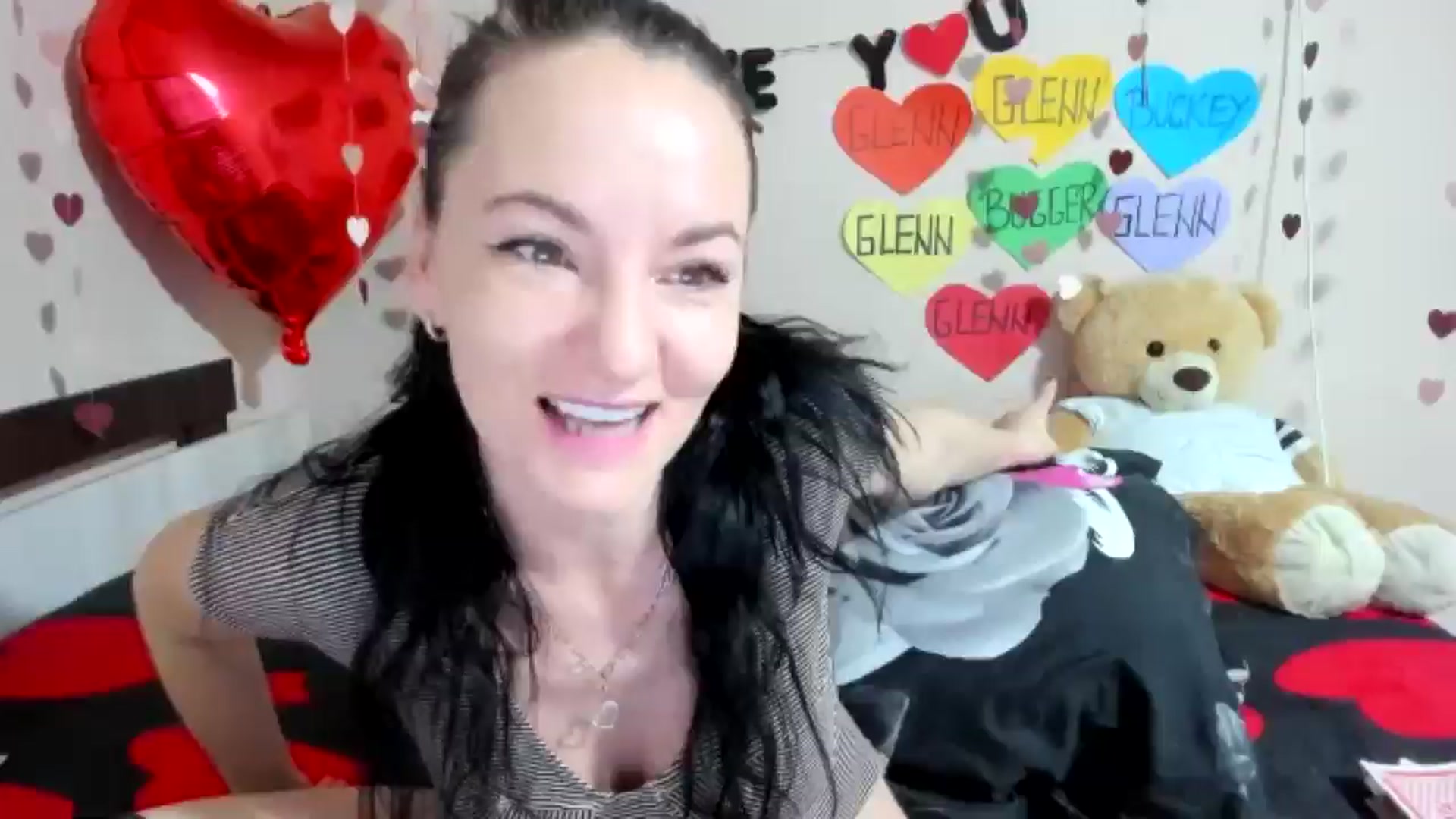 Gallery image thumbnail from elisha4ubbb's myfreecams stream on, 02/11/2025, 04:25 image 1 of 20