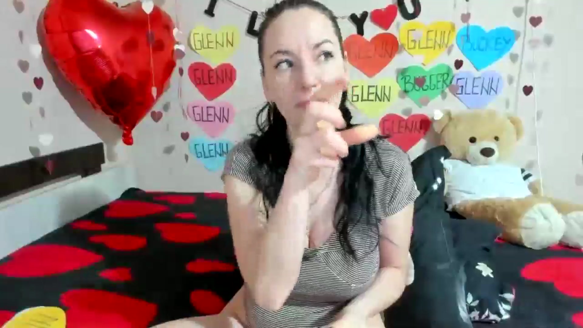 Gallery image thumbnail from elisha4ubbb's myfreecams stream on, 02/11/2025, 04:25 image 8 of 20